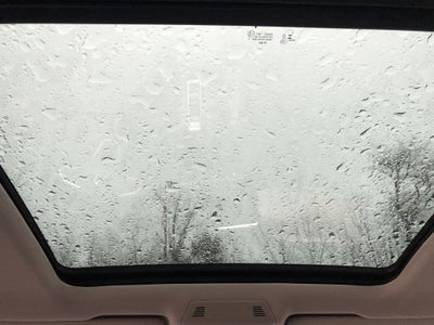 2026 Volkswagen Atlas 2.0T SE w/Technology w/panoramic sunroof and black wheel package