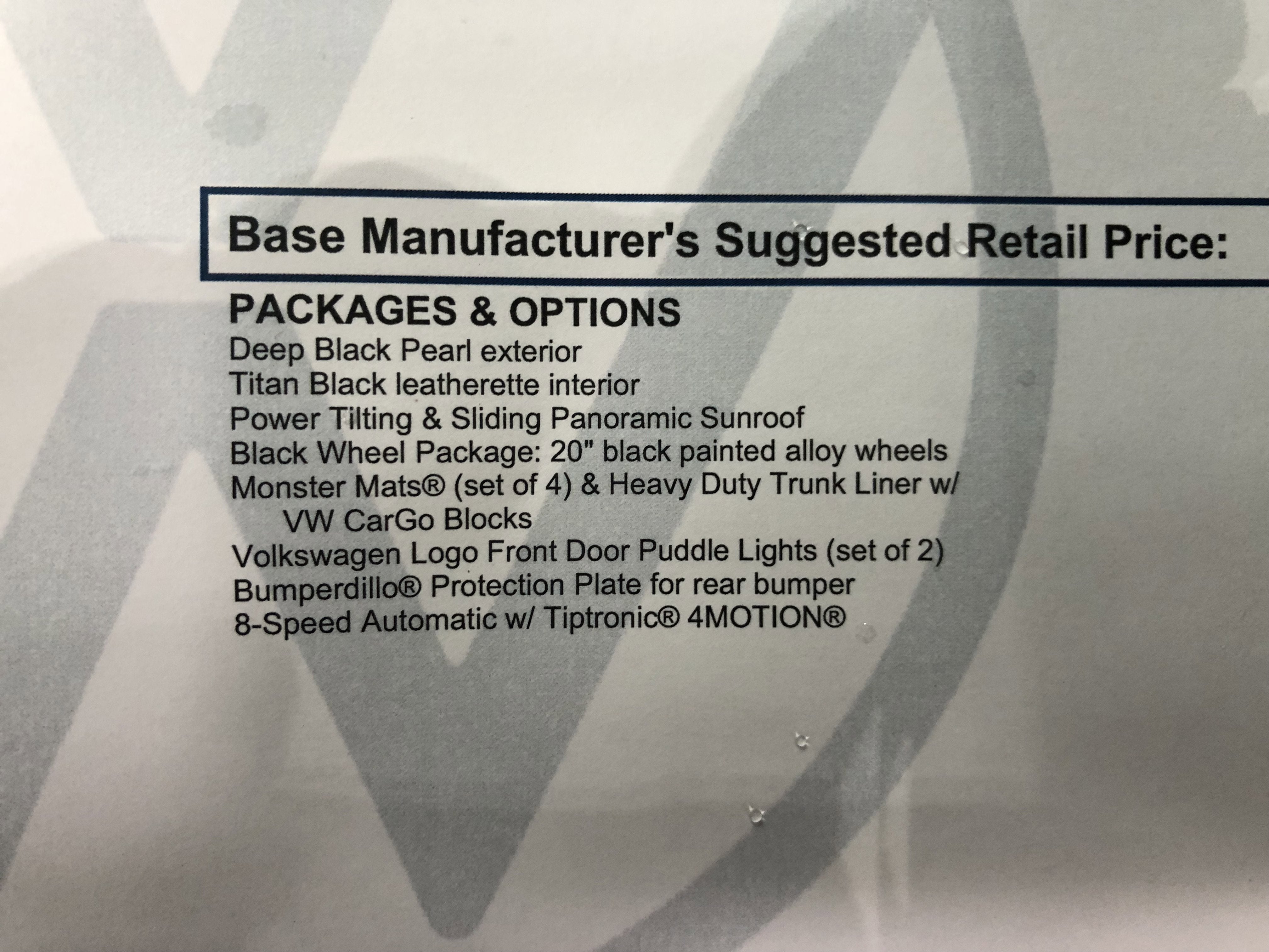 2026 Volkswagen Atlas 2.0T SE w/Technology w/panoramic sunroof and black wheel package