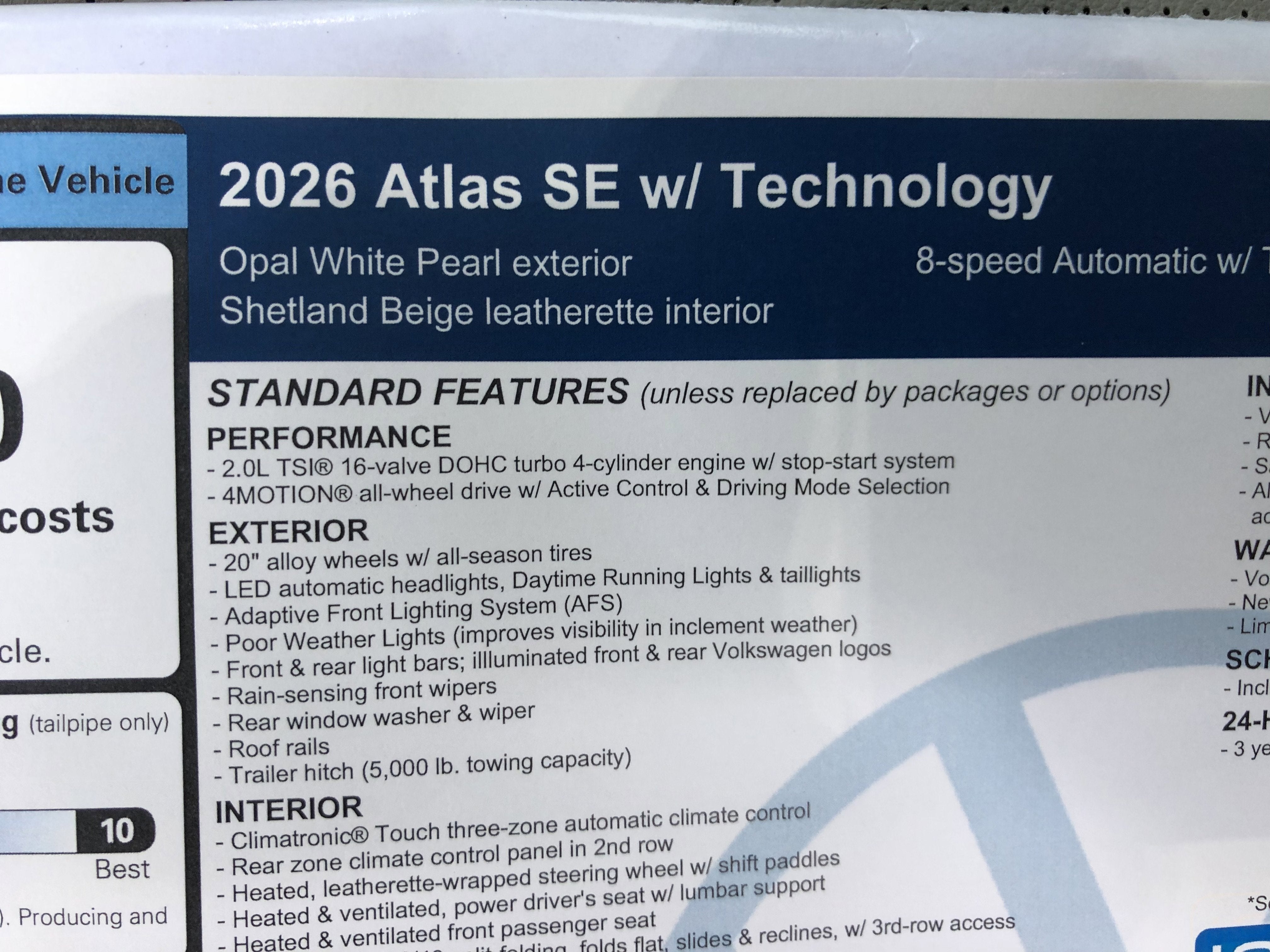 2026 Volkswagen Atlas 2.0T SE w/Technology w/panoramic sunroof