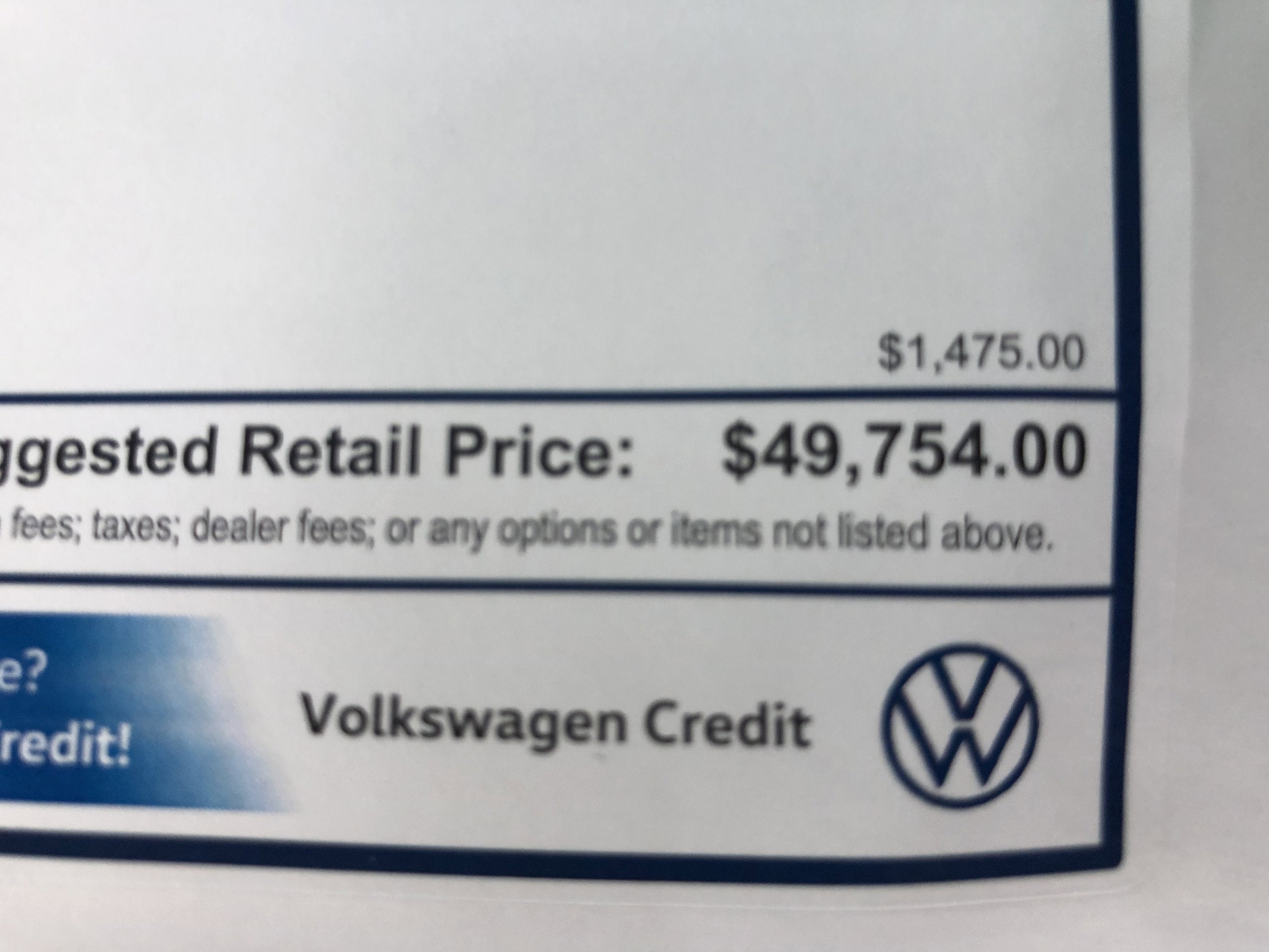 2026 Volkswagen Atlas 2.0T SE w/Technology w/panoramic sunroof