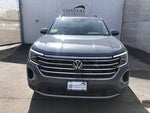 2026 Volkswagen Atlas 2.0T SE w/Technology w/panoramic sunroof and black wheel package