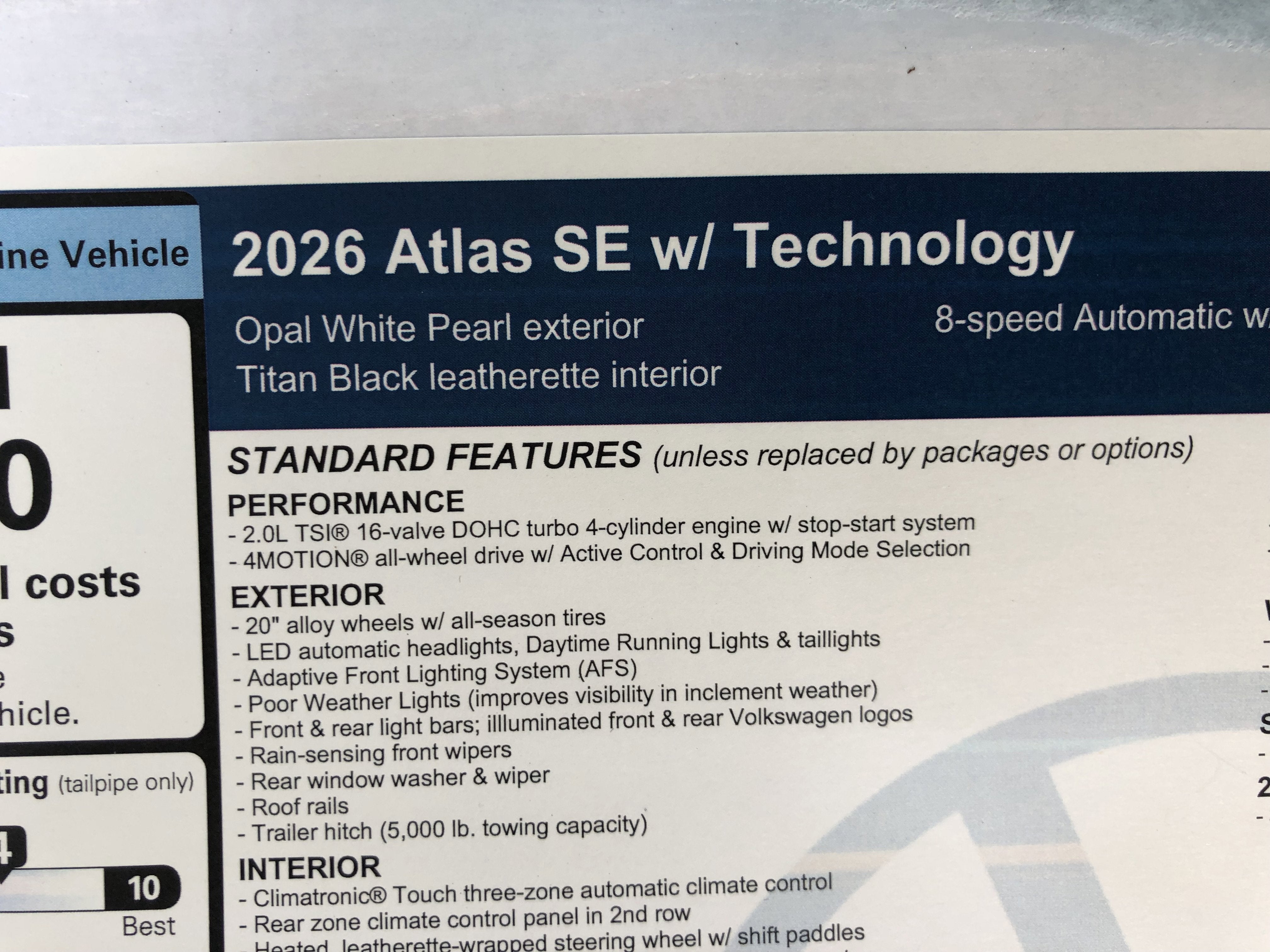 2026 Volkswagen Atlas 2.0T SE w/Technology w/panoramic sunroof