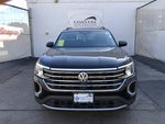 2026 Volkswagen Atlas 2.0T SE w/Technology w/captains chairs, panoramic sunroof and black wheel package