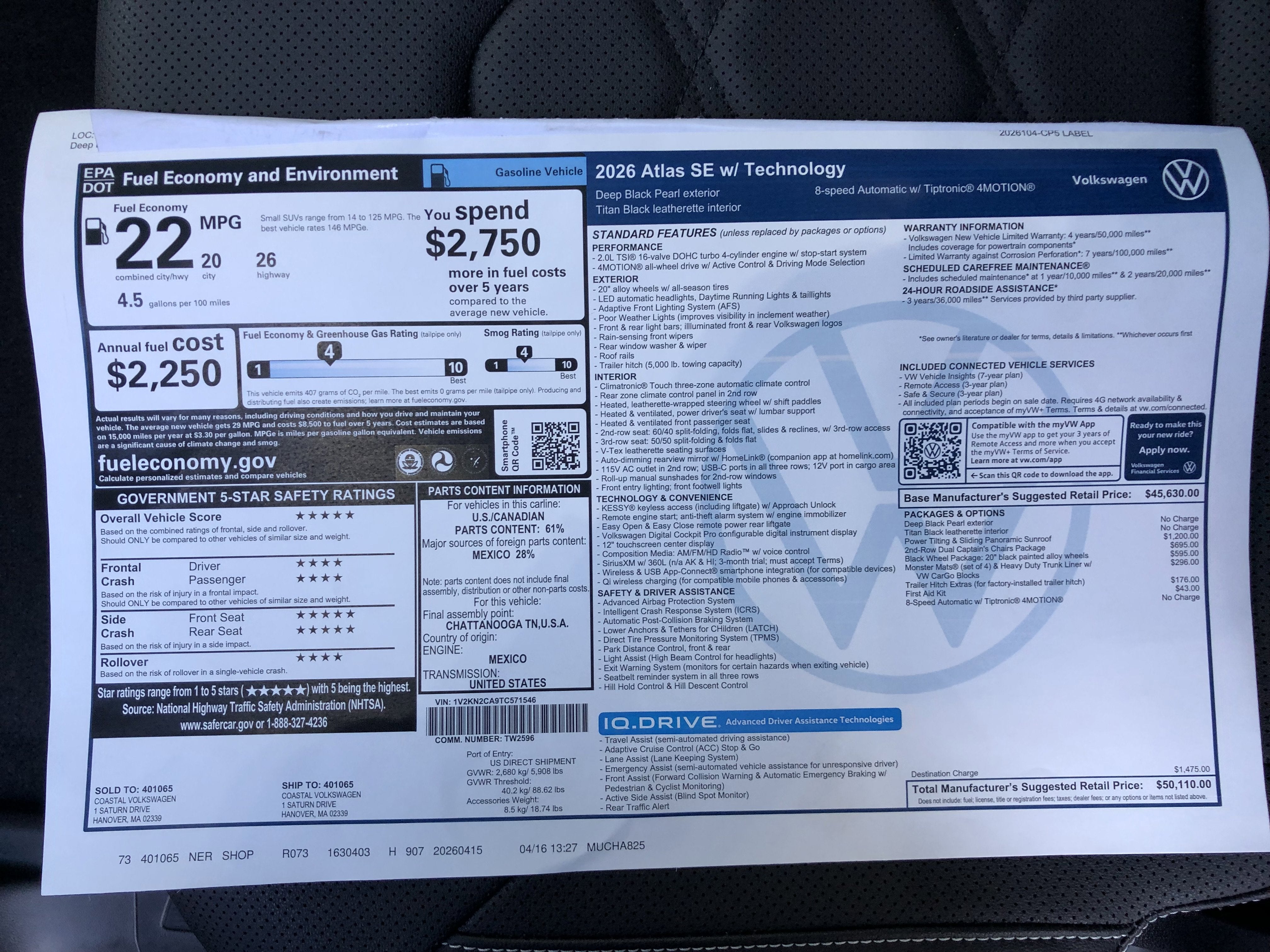 2026 Volkswagen Atlas 2.0T SE w/Technology w/captains chairs, panoramic sunroof and black wheel package