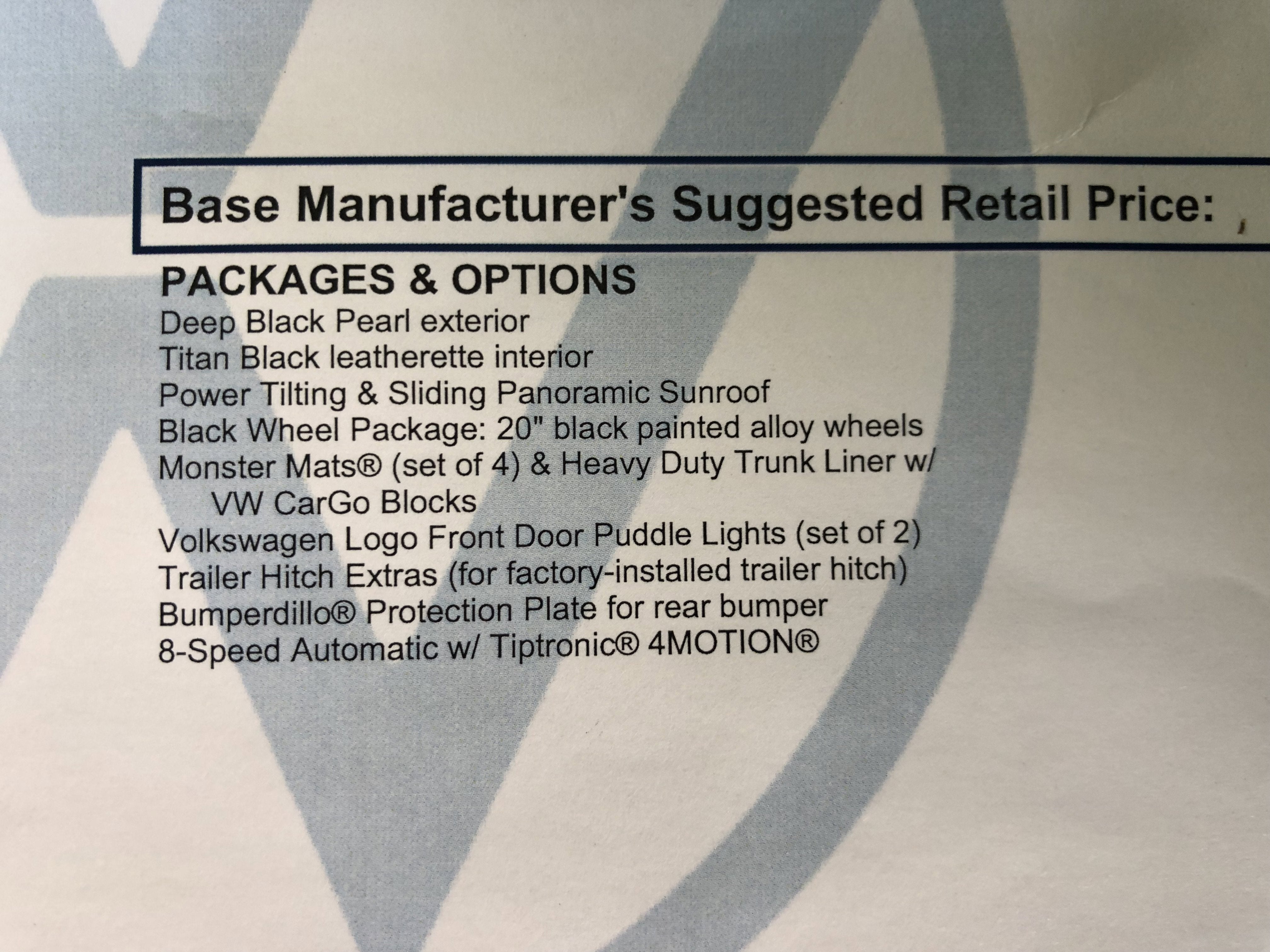 2026 Volkswagen Atlas 2.0T SE w/Technology w/panoramic sunroof and black wheel package