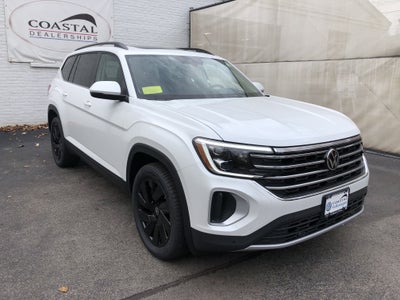 2026 Volkswagen Atlas 2.0T SE w/Technology w/captains chairs, panoramic sunroof and black wheel package