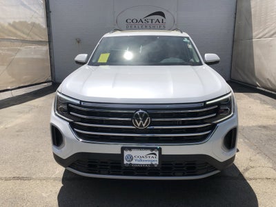 2026 Volkswagen Atlas 2.0T SE w/Technology w/panoramic sunroof and black wheel package