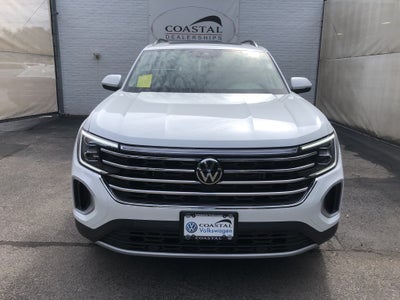 2026 Volkswagen Atlas 2.0T SE w/Technology w/panoramic sunroof and black wheel package