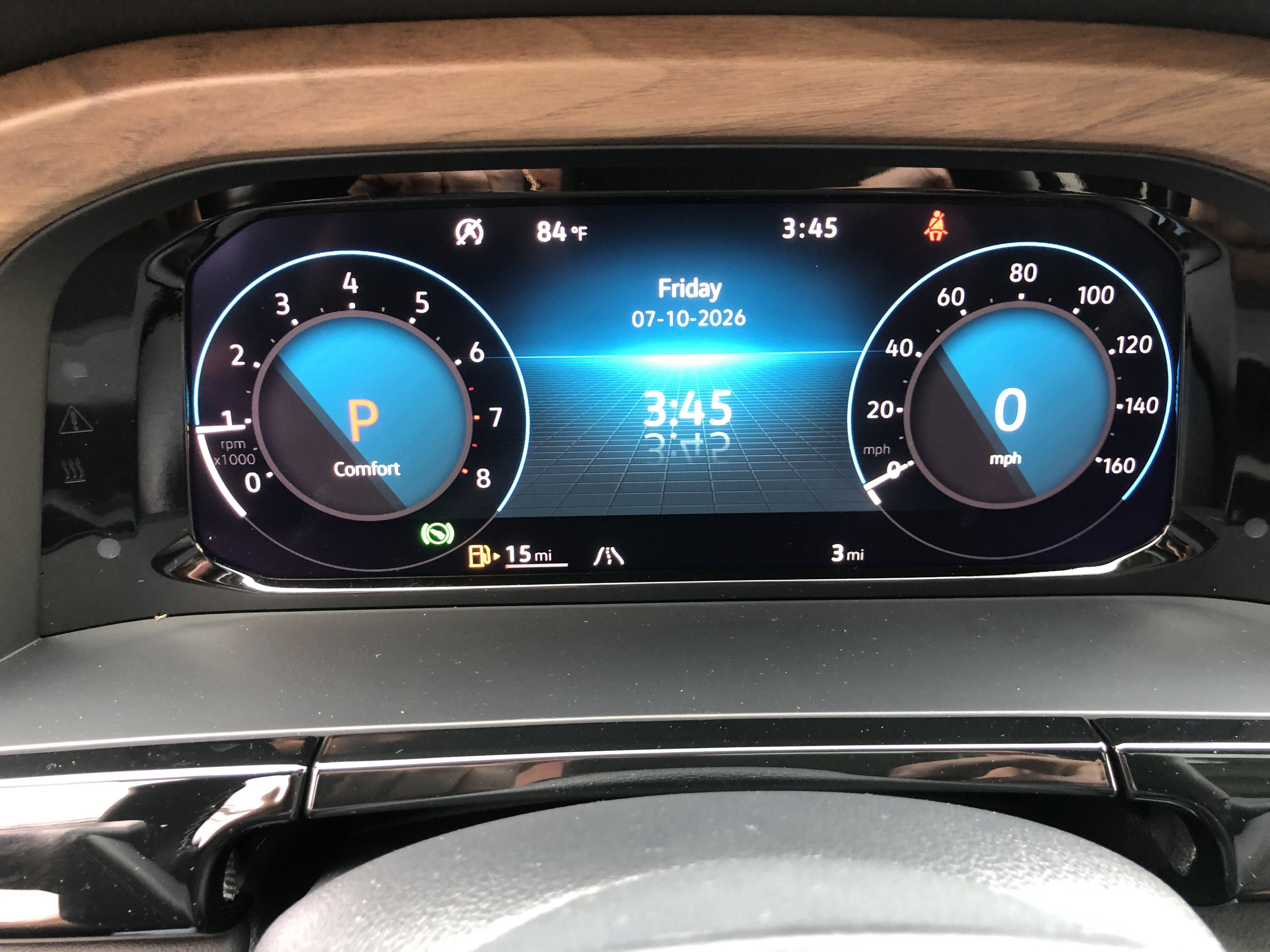 2026 Volkswagen Atlas 2.0T SE w/Technology w/panoramic sunroof and black wheel package