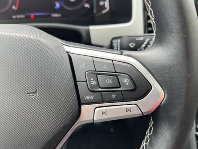 2022 Volkswagen Atlas 2.0T SE w/Technology w/Captains Chairs and Panoramic Sunroof