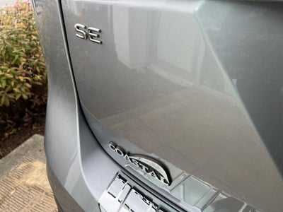 2022 Volkswagen Atlas 2.0T SE w/Technology w/Captains Chairs and Panoramic Sunroof