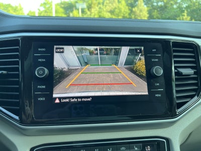 2023 Volkswagen Atlas 3.6L V6 SE w/Technology W/Panoramic Sunroof