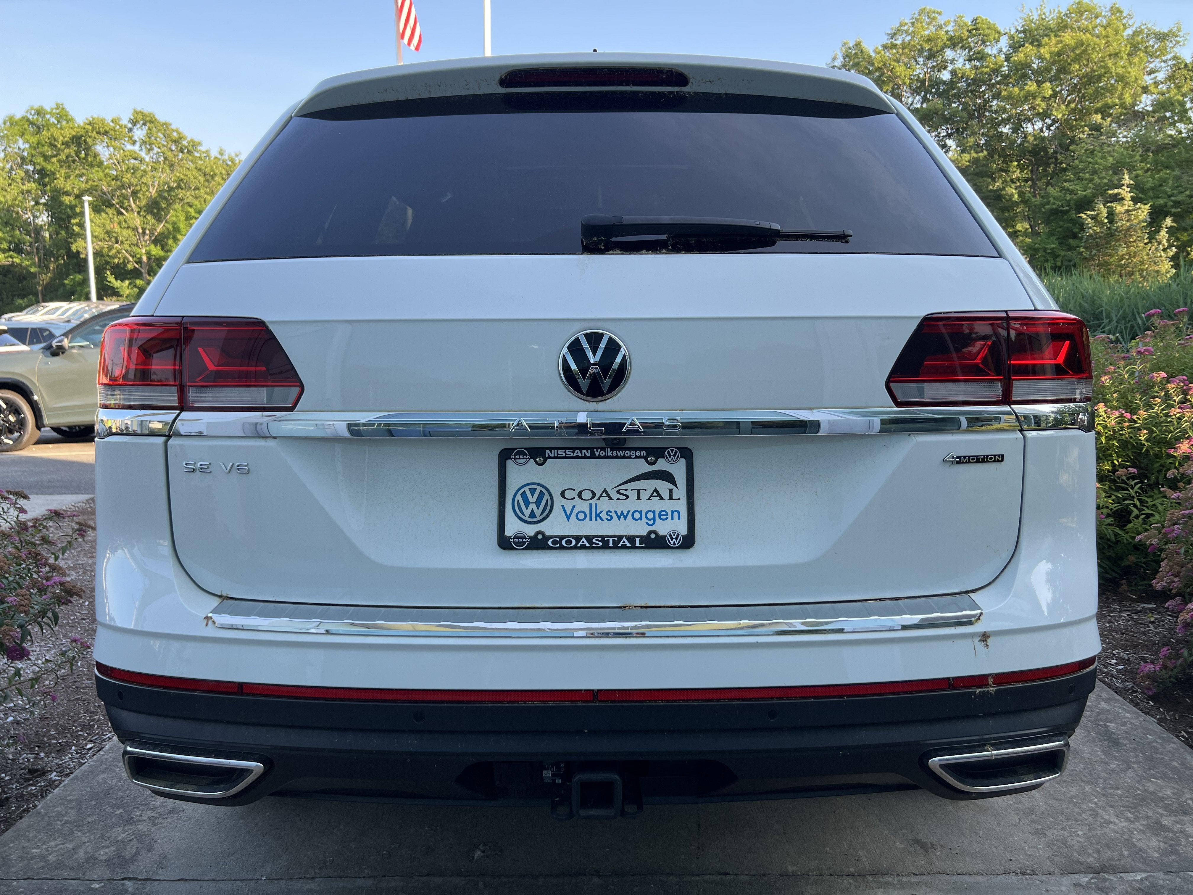 2023 Volkswagen Atlas 3.6L V6 SE w/Technology W/Panoramic Sunroof