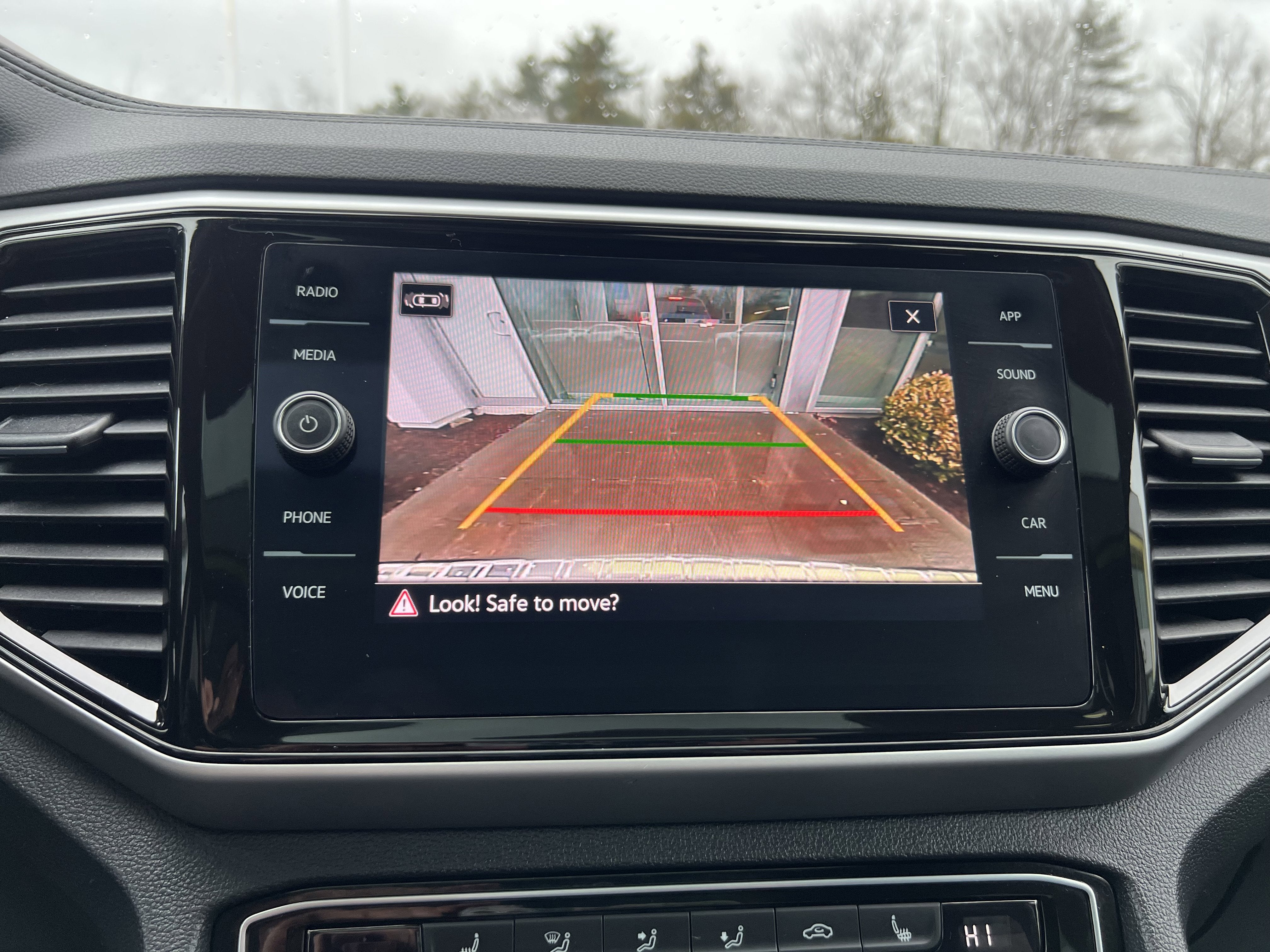 2023 Volkswagen Atlas 3.6L V6 SE w/Technology