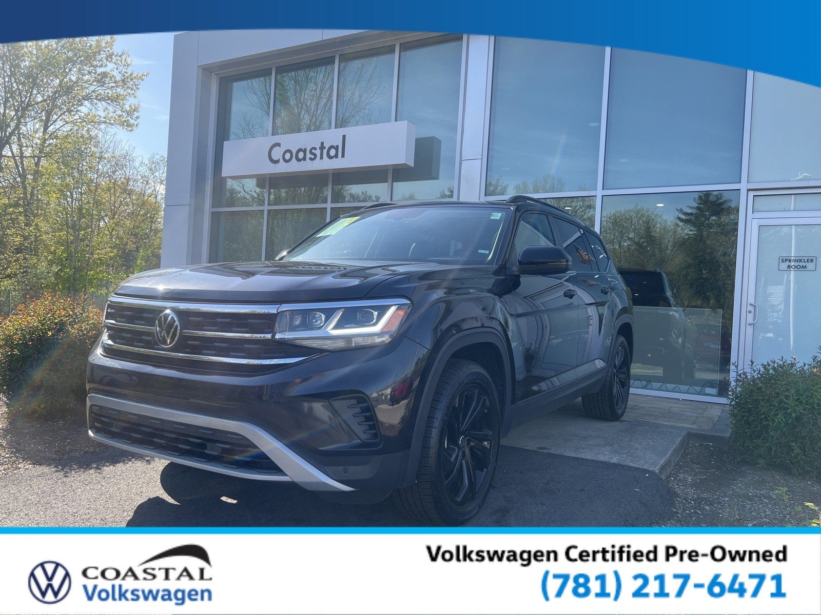 2022 Volkswagen Atlas 3.6L V6 SE w/Technology W/Panoramic Sunroof &amp; Captain&#39;s Chairs