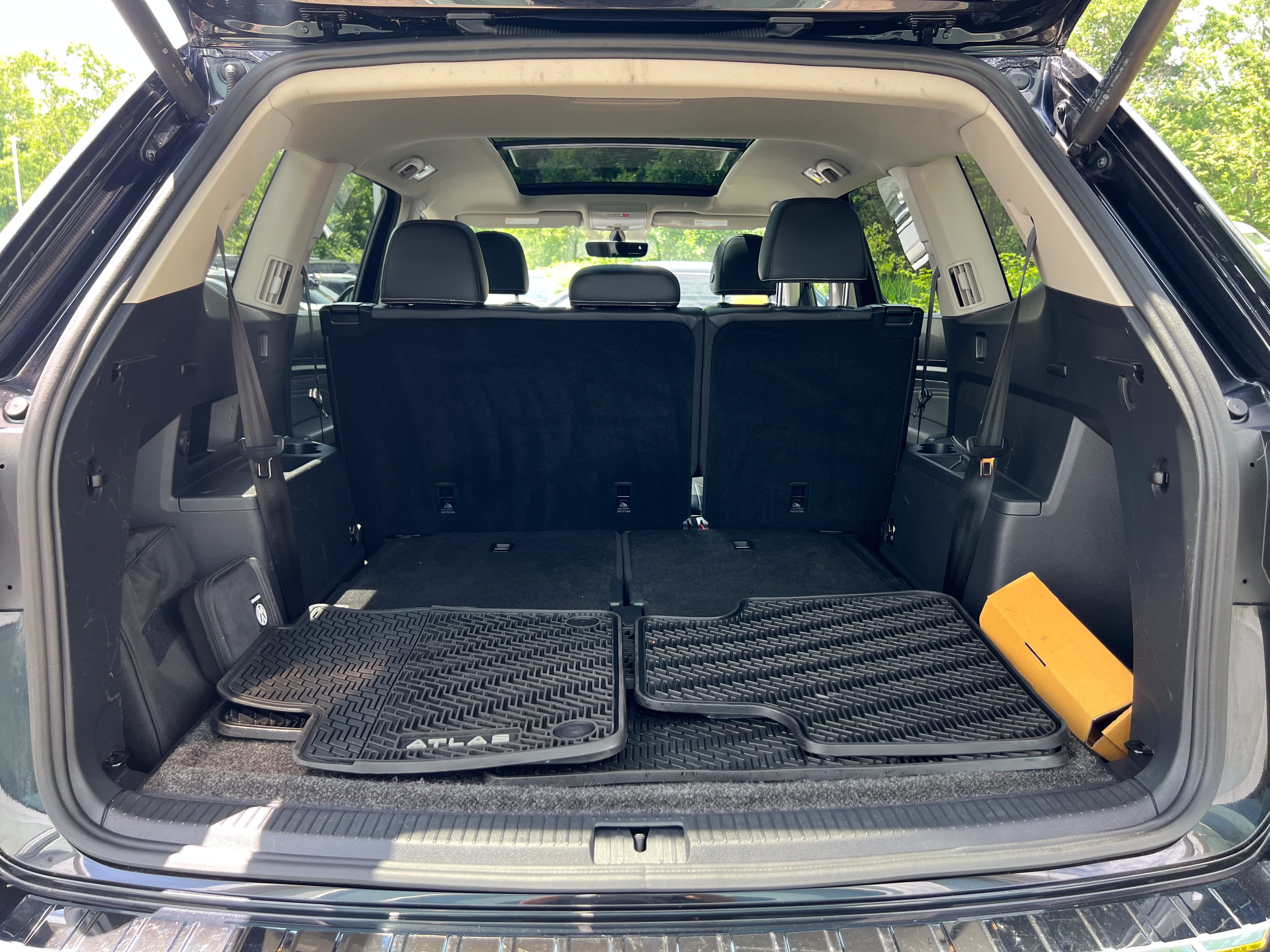 2023 Volkswagen Atlas 3.6L V6 SE w/Technology
