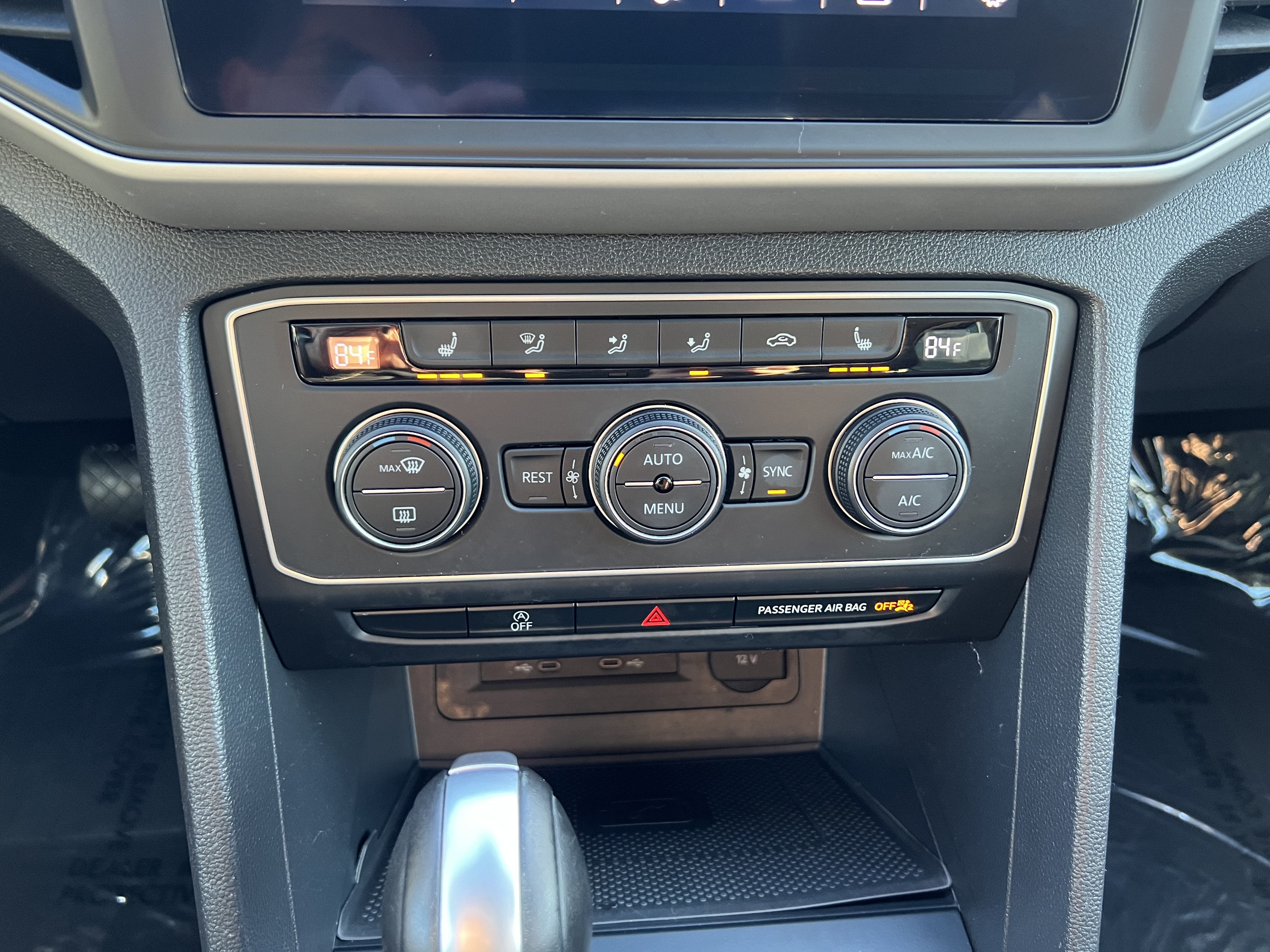 2021 Volkswagen Atlas 3.6L V6 SE w/Technology