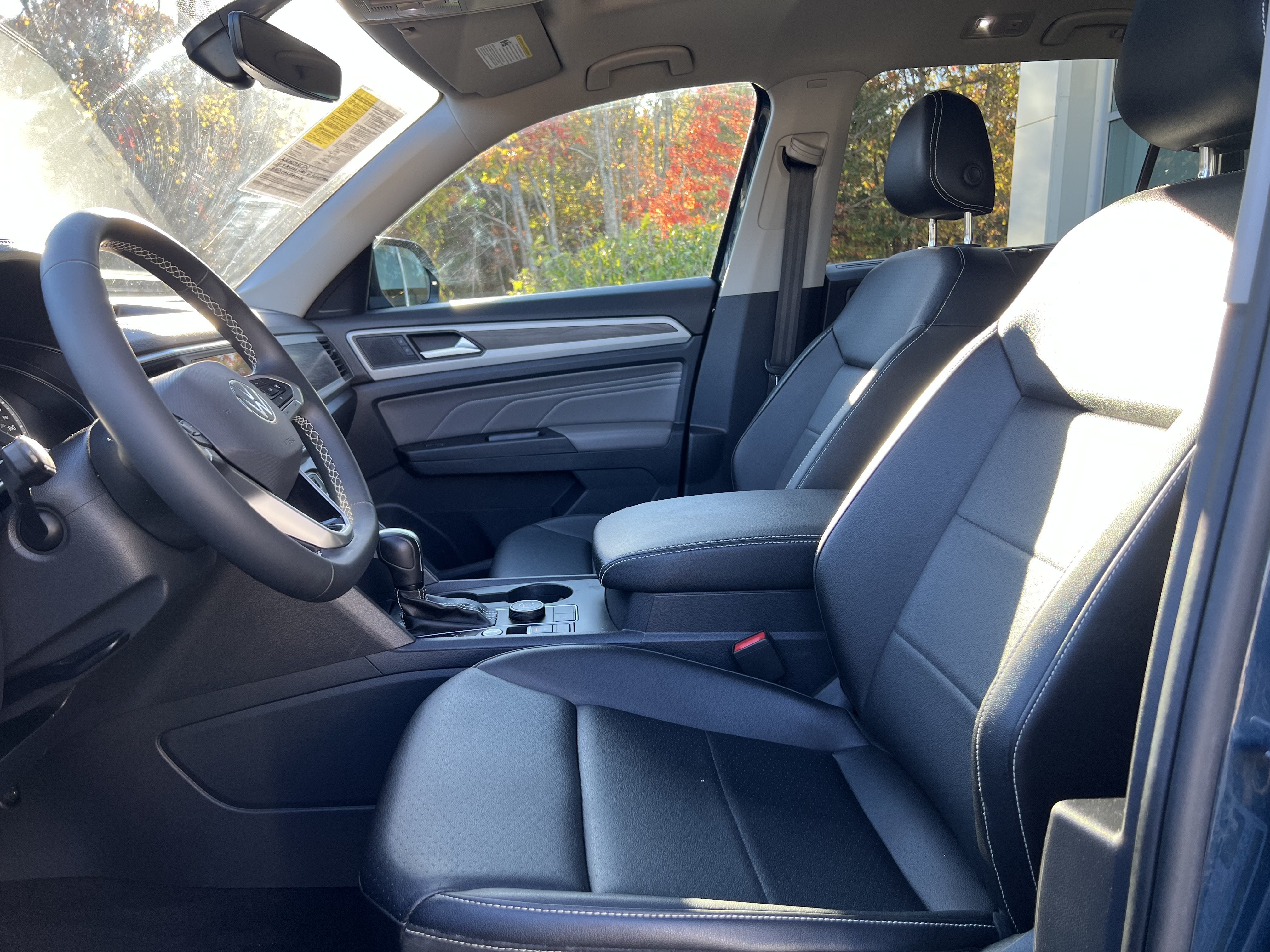 2021 Volkswagen Atlas 3.6L V6 SE w/Technology