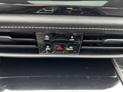 2024 Volkswagen Atlas 2.0T SE w/Technology w/panoramic sunroof and BWP