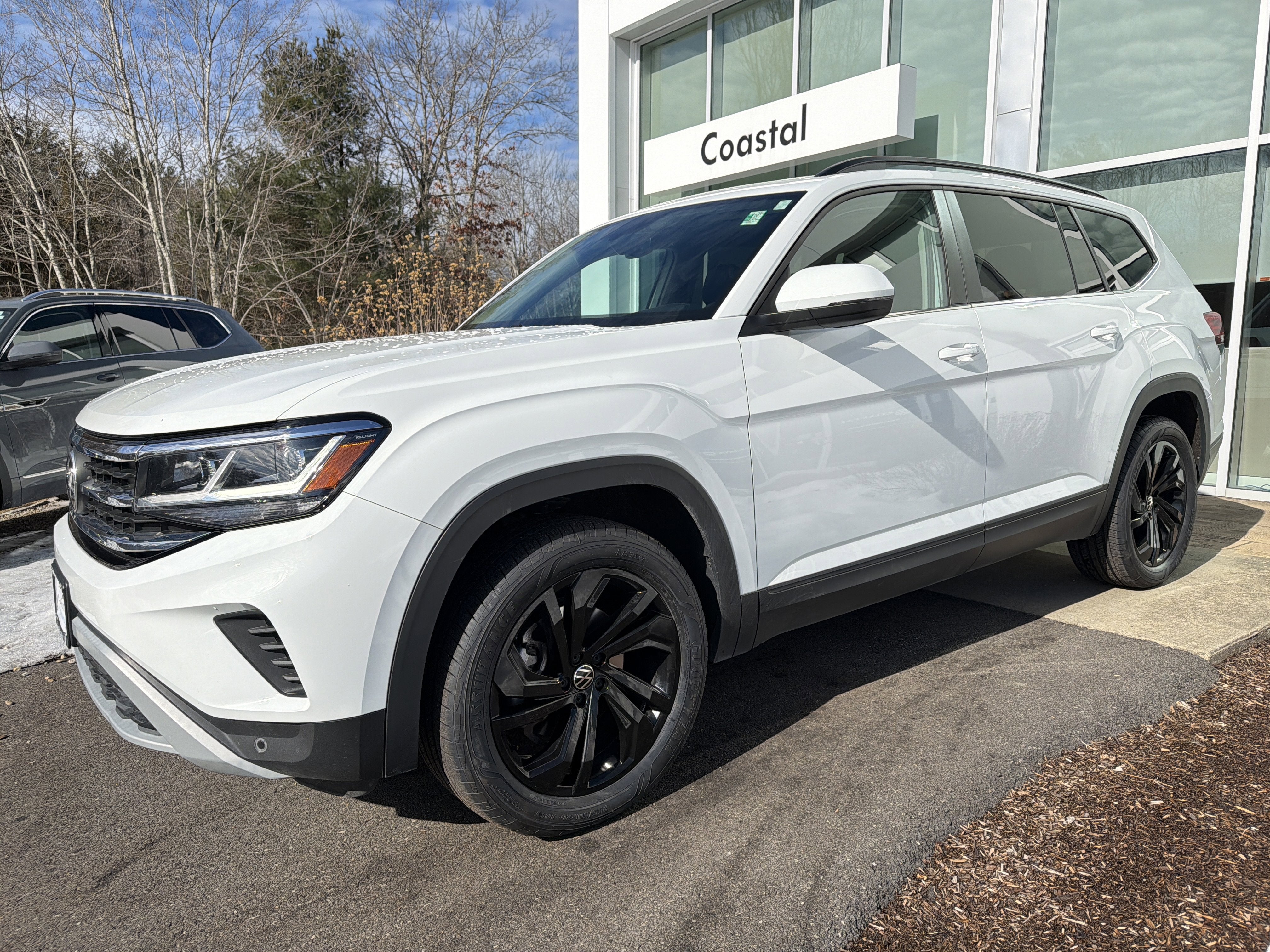 2023 Volkswagen Atlas 3.6L V6 SE w/Technology