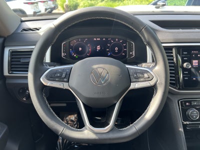 2023 Volkswagen Atlas 3.6L V6 SE w/Technology W/Panoramic Sunroof & Captains Chairs
