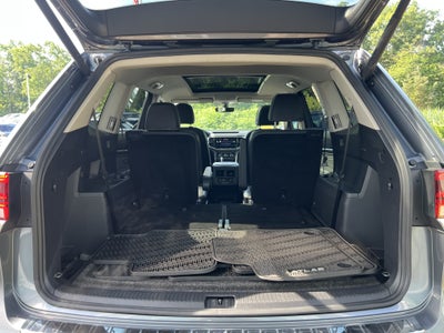 2023 Volkswagen Atlas 3.6L V6 SE w/Technology W/Panoramic Sunroof & Captains Chairs