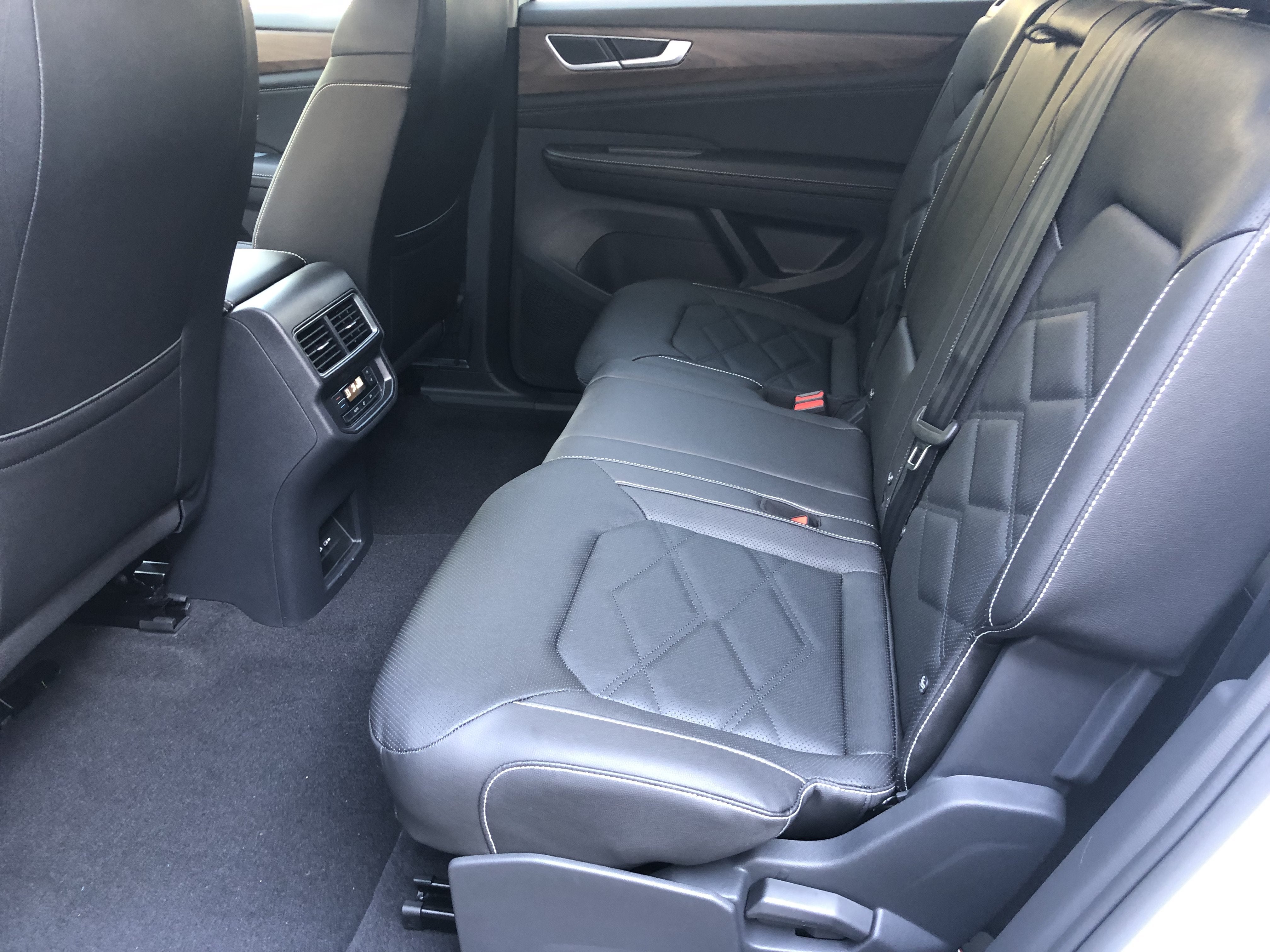 2026 Volkswagen Atlas 2.0T SE w/ext. range remote starter