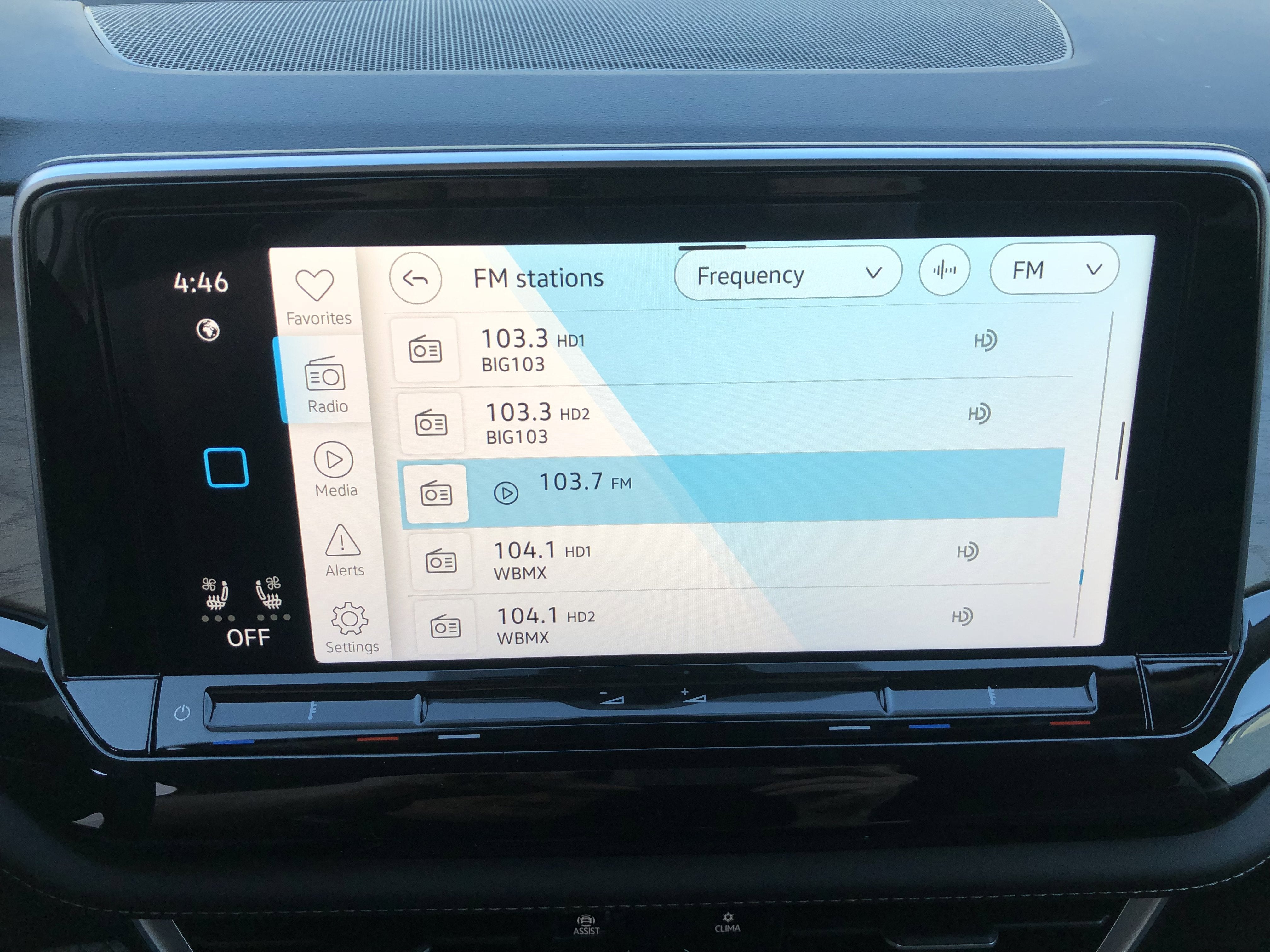 2026 Volkswagen Atlas 2.0T SE w/remote starter