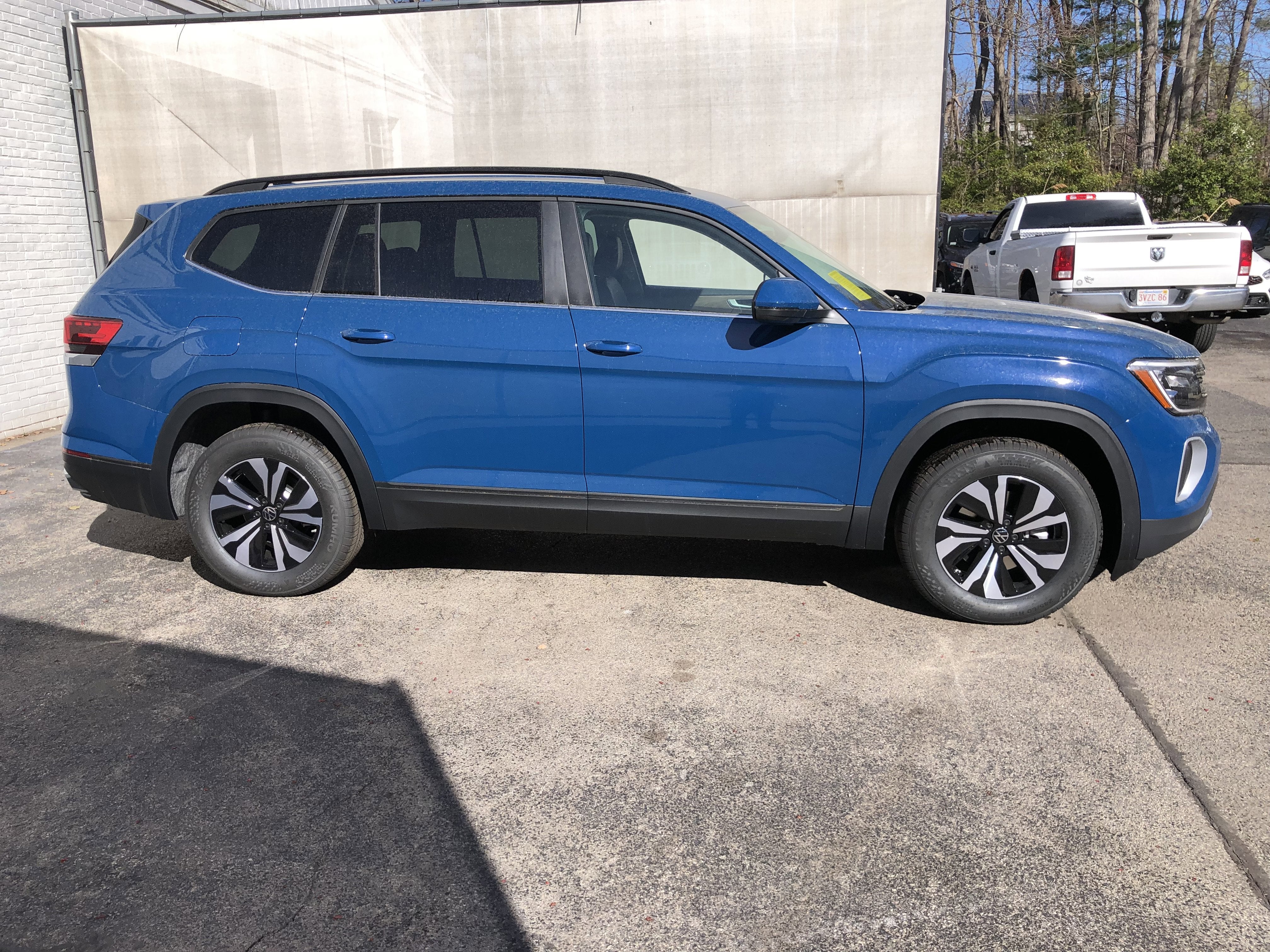 2026 Volkswagen Atlas 2.0T SE w/ext. range remote starter