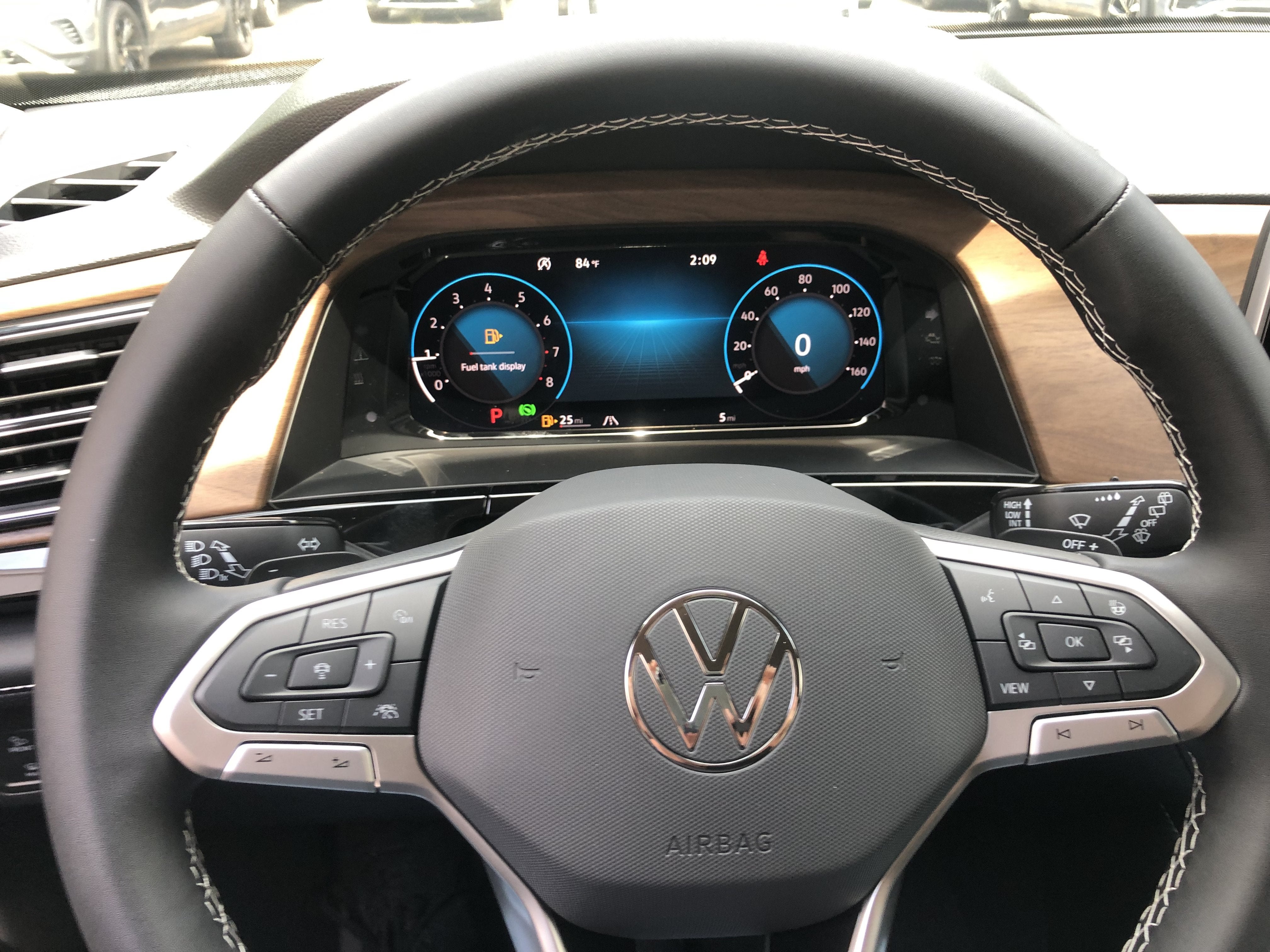 2026 Volkswagen Atlas 2.0T SE