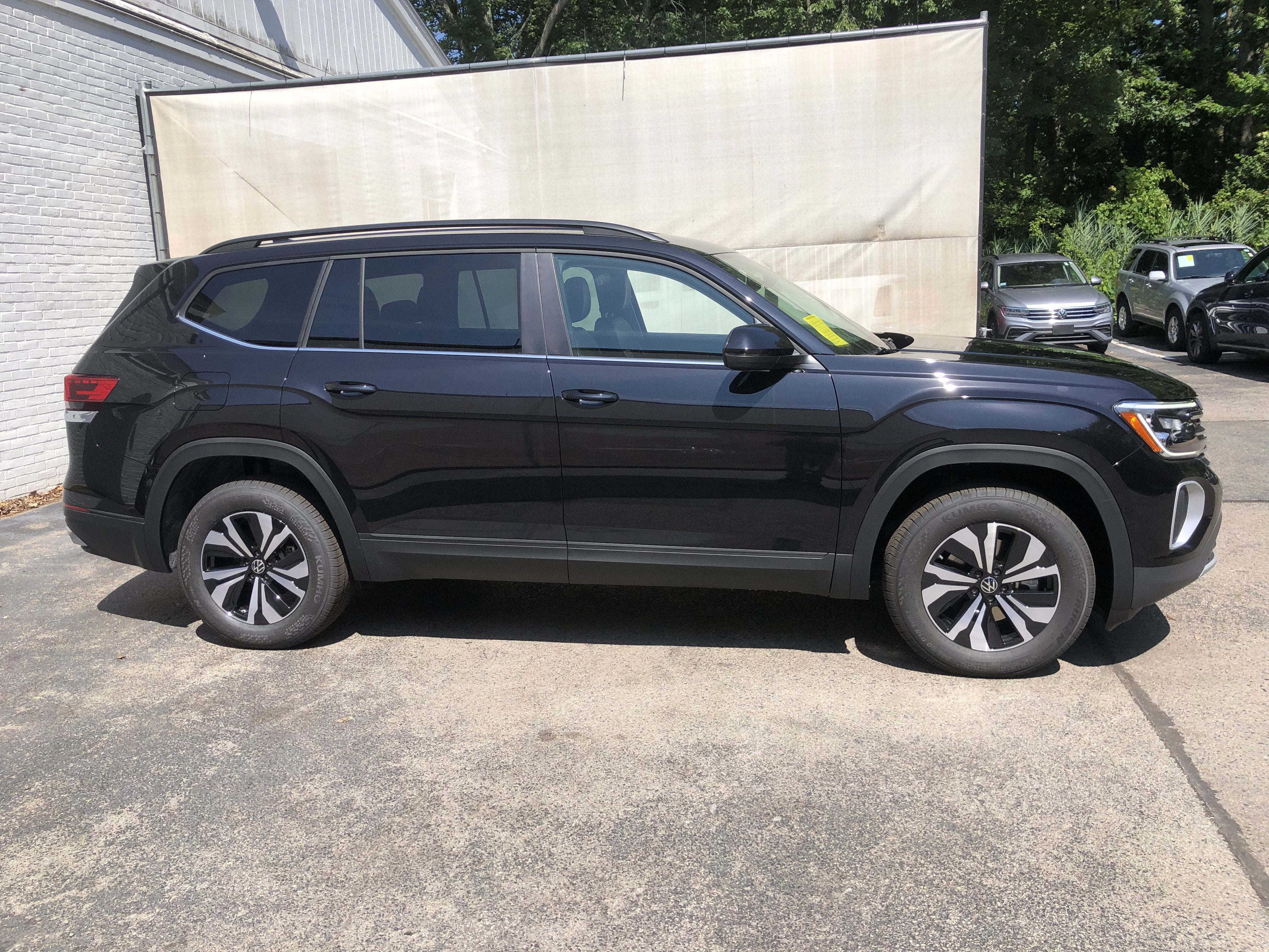 2026 Volkswagen Atlas 2.0T SE