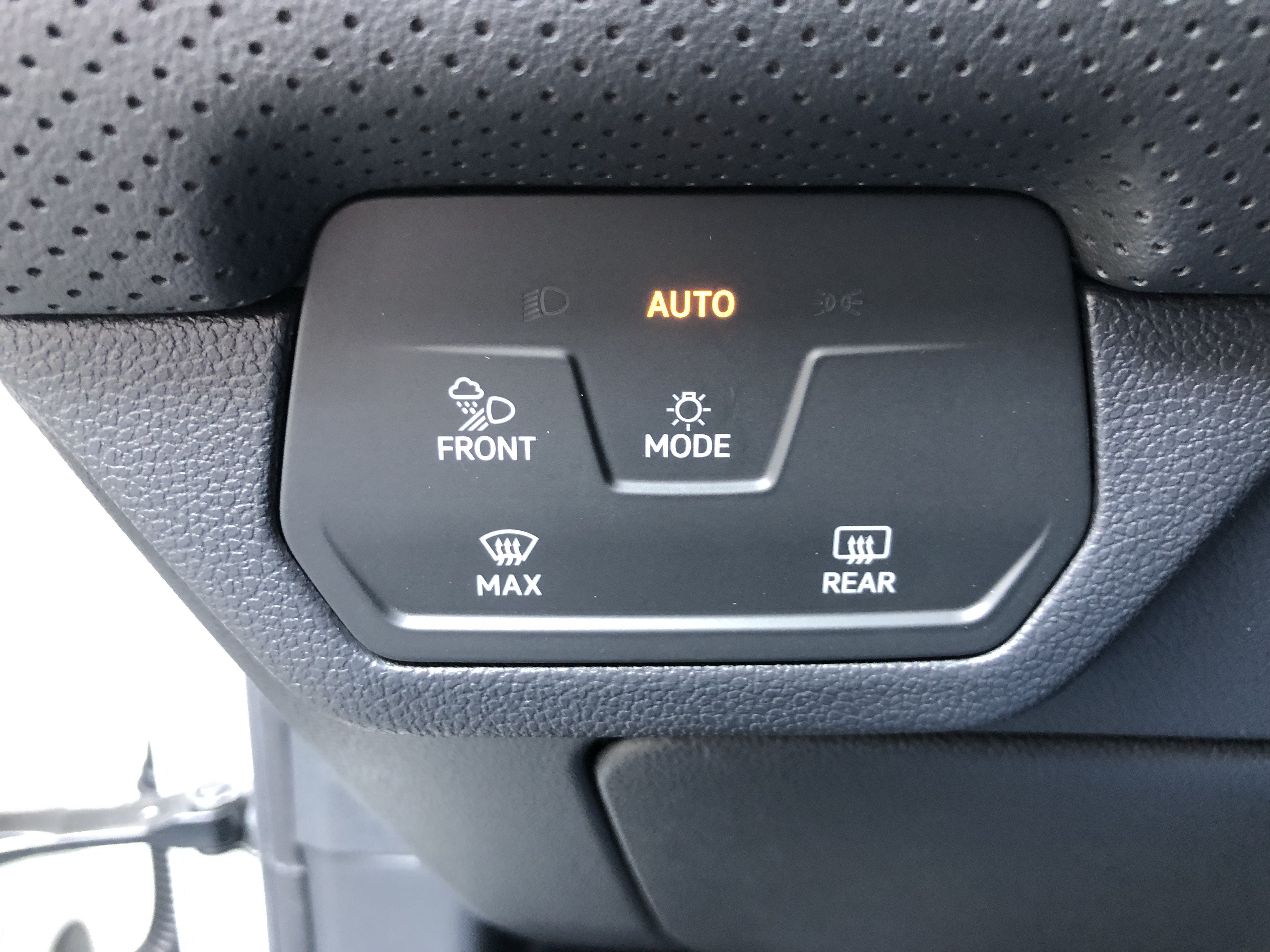 2026 Volkswagen Atlas 2.0T SE w/ext. range remote starter