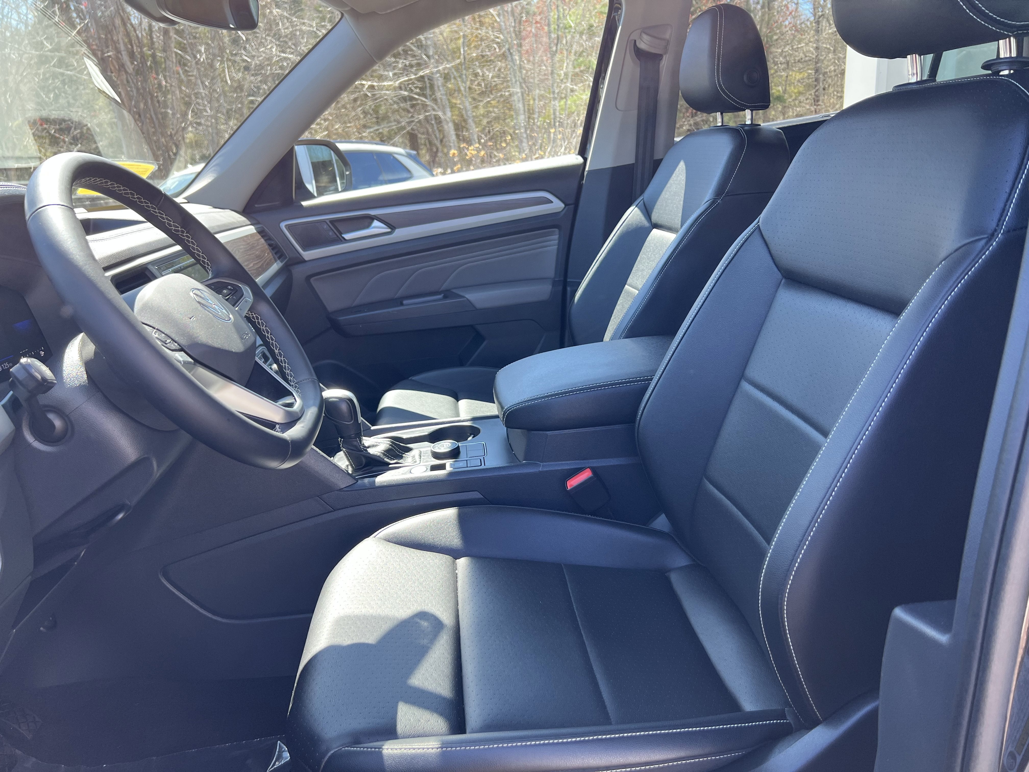 2023 Volkswagen Atlas 2.0T SE