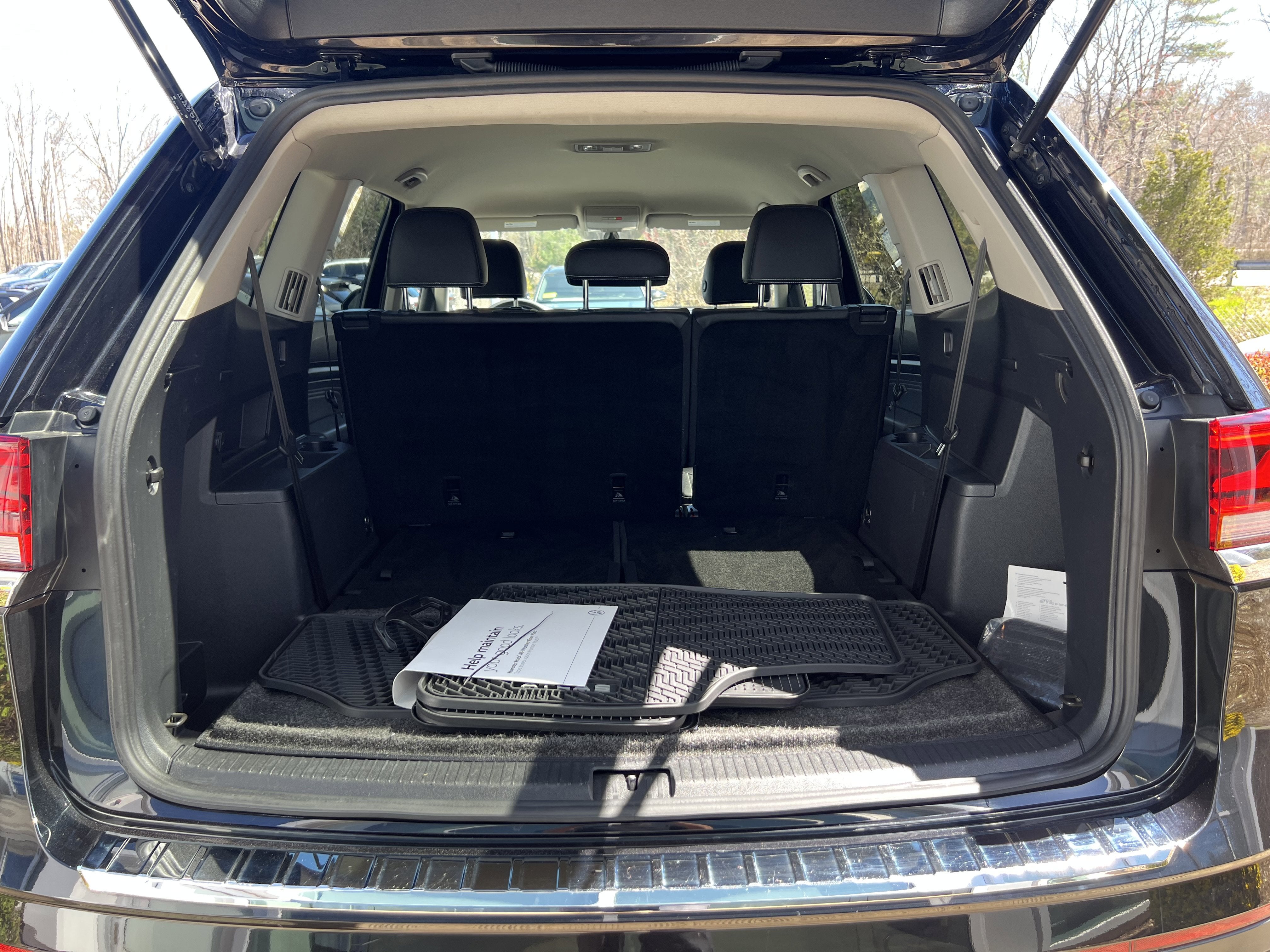2023 Volkswagen Atlas 2.0T SE