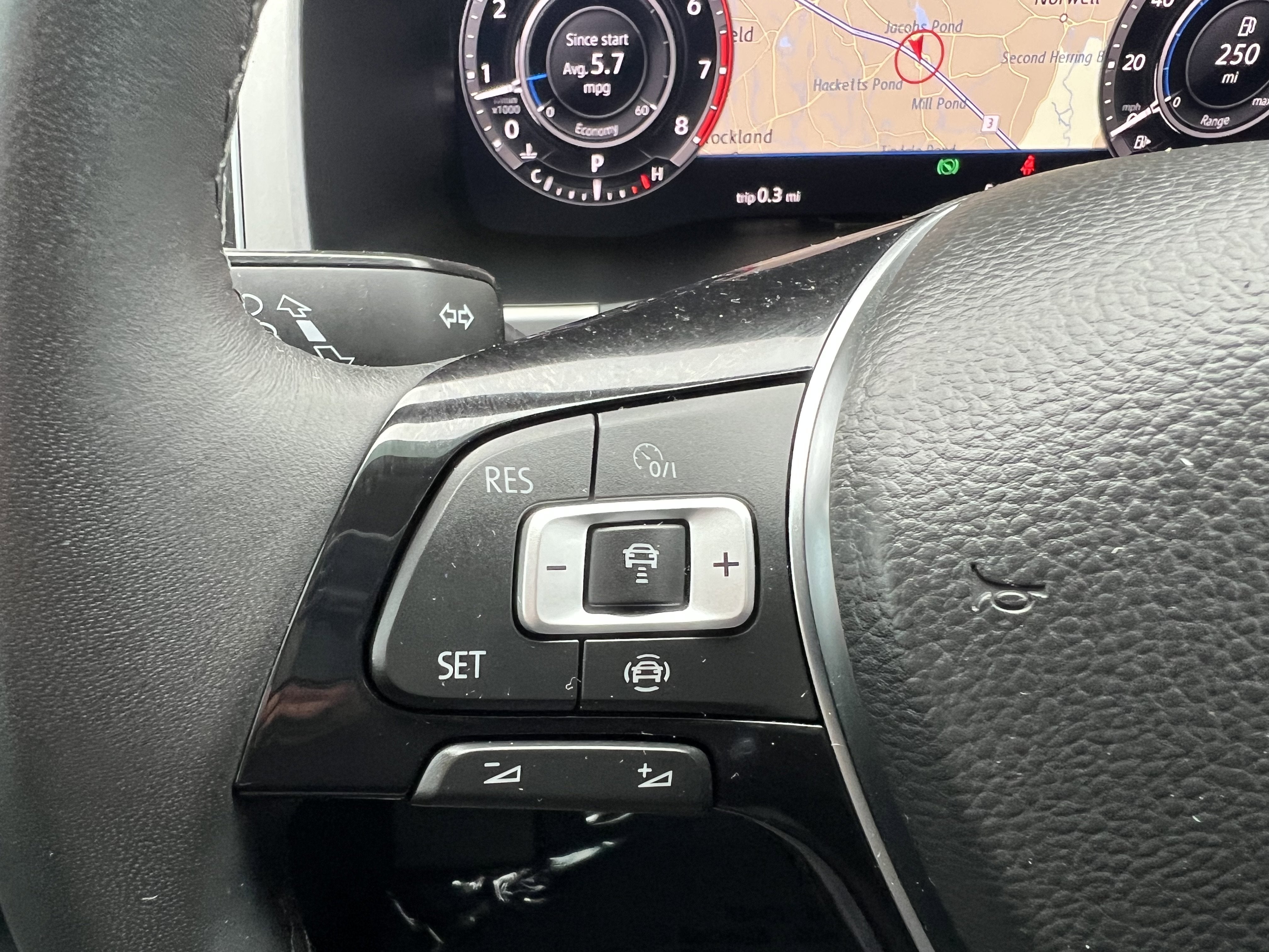 2019 Volkswagen Atlas 3.6L V6 SEL Premium