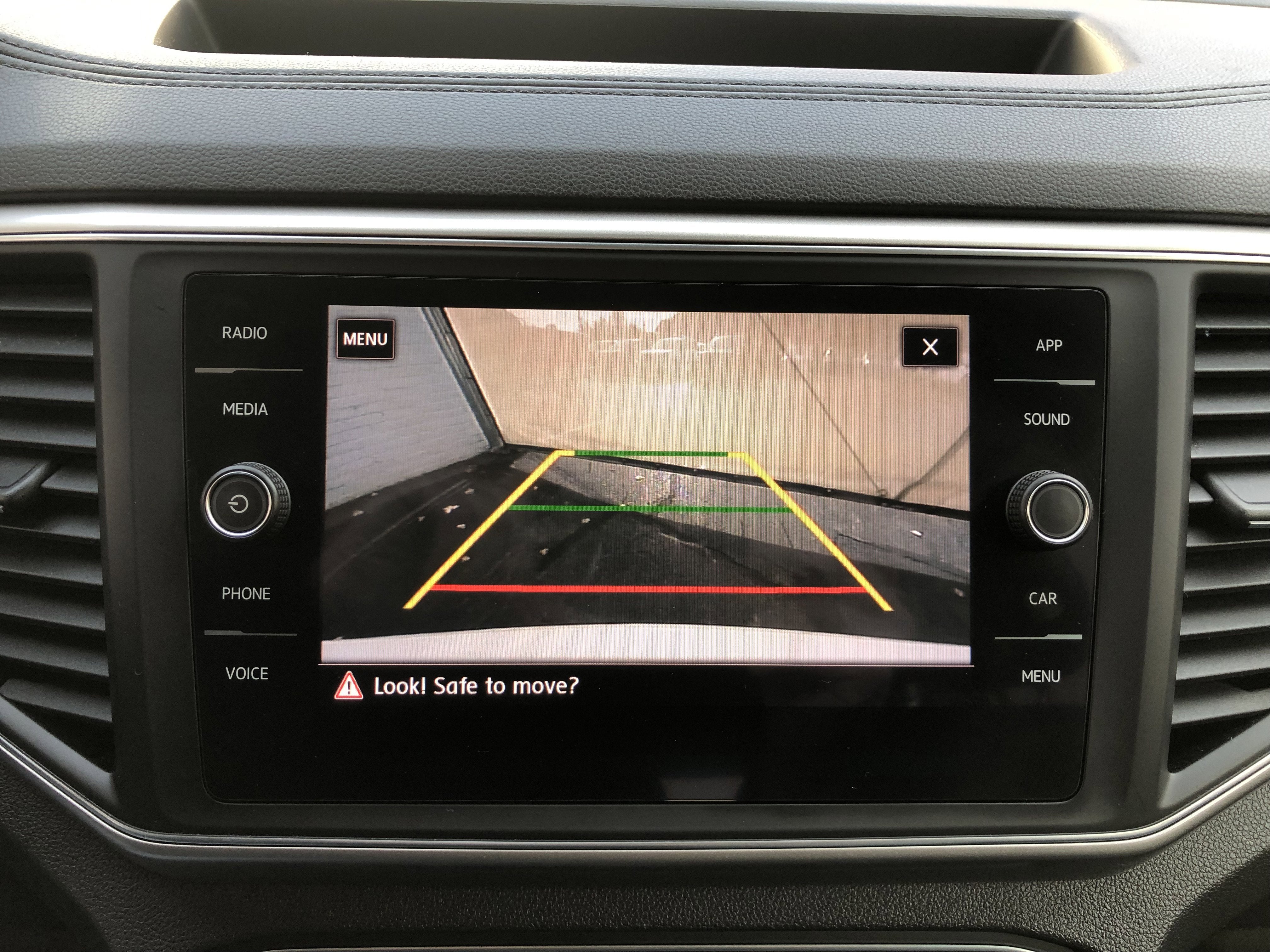 2018 Volkswagen Atlas 3.6L V6 SE w/Technology R-Line