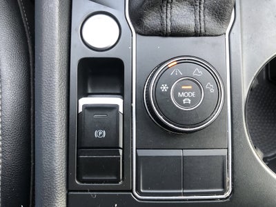 2018 Volkswagen Atlas 3.6L V6 SE w/Technology R-Line