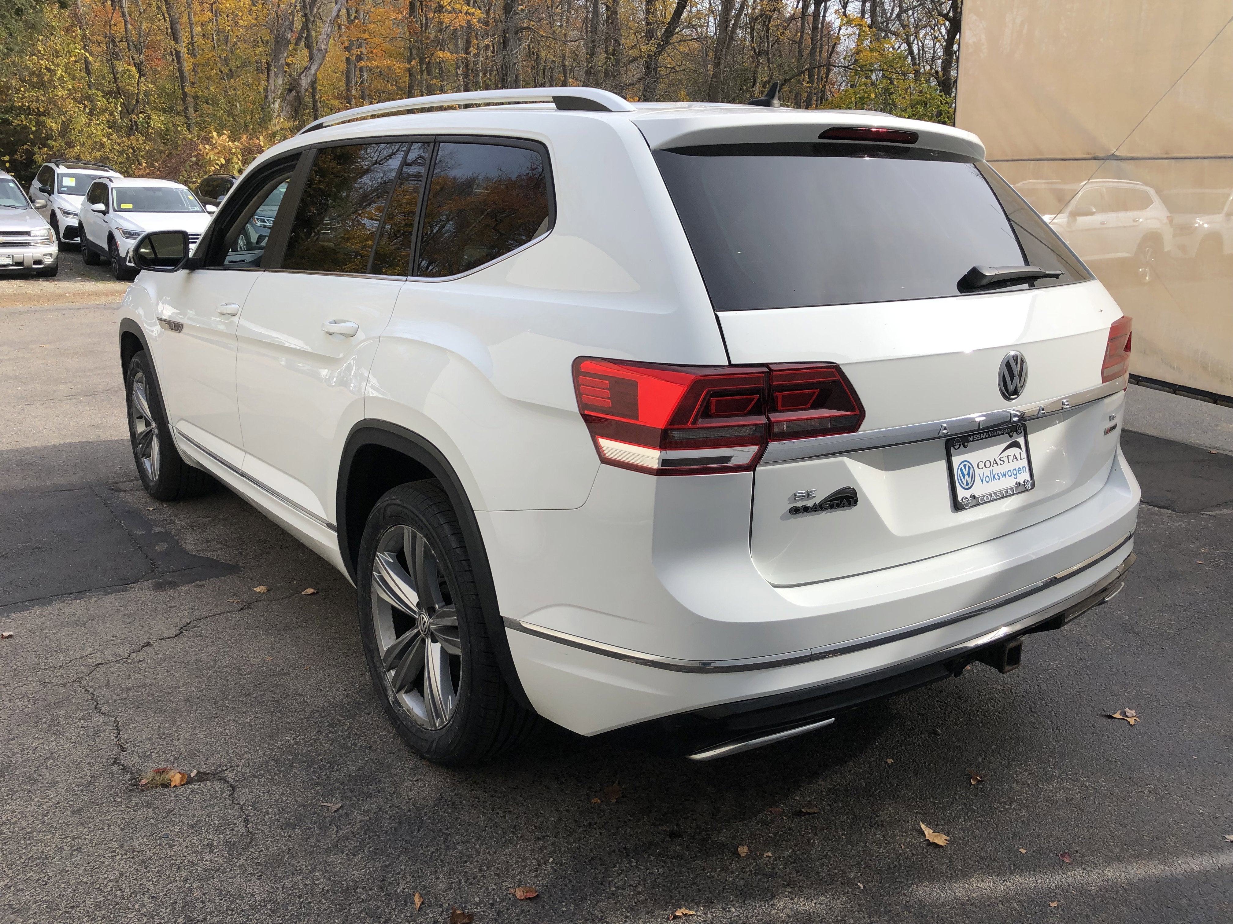 2018 Volkswagen Atlas 3.6L V6 SE w/Technology R-Line