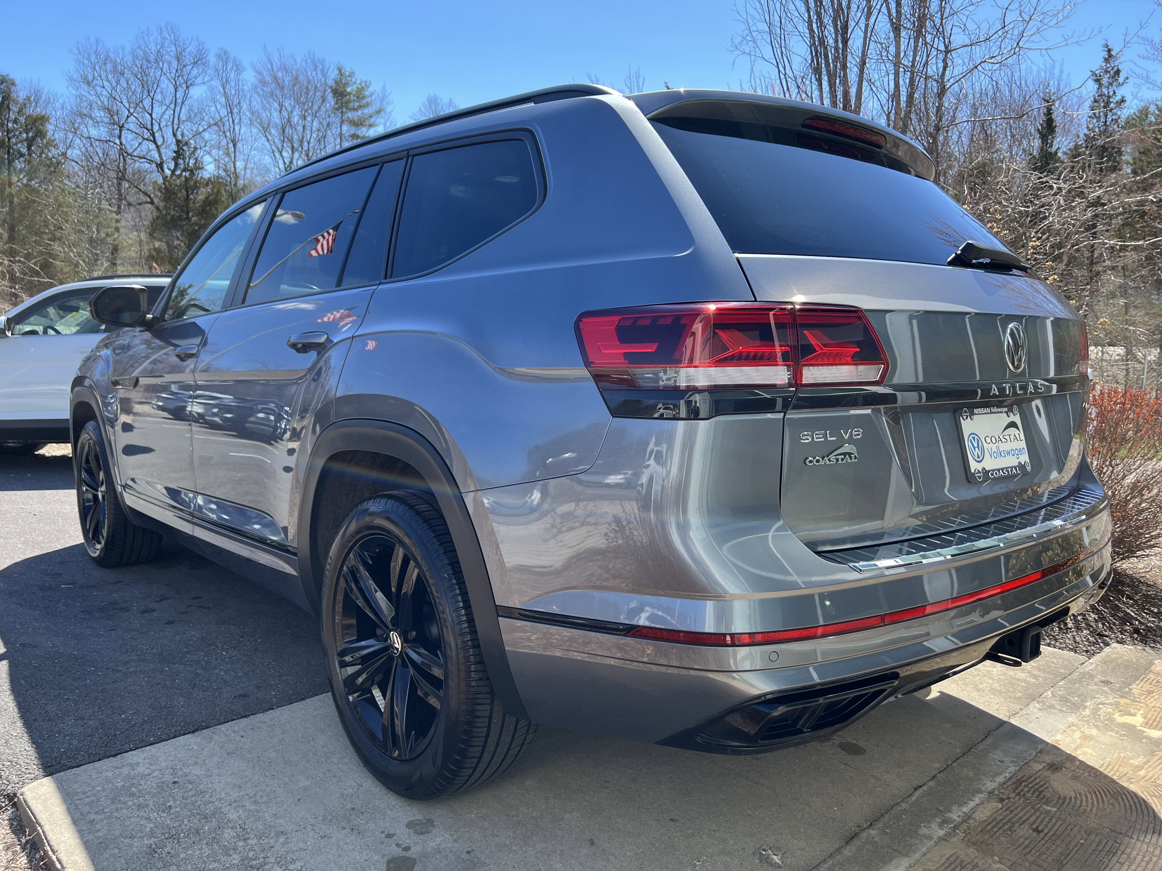 2023 Volkswagen Atlas 3.6L V6 SEL R-Line Black