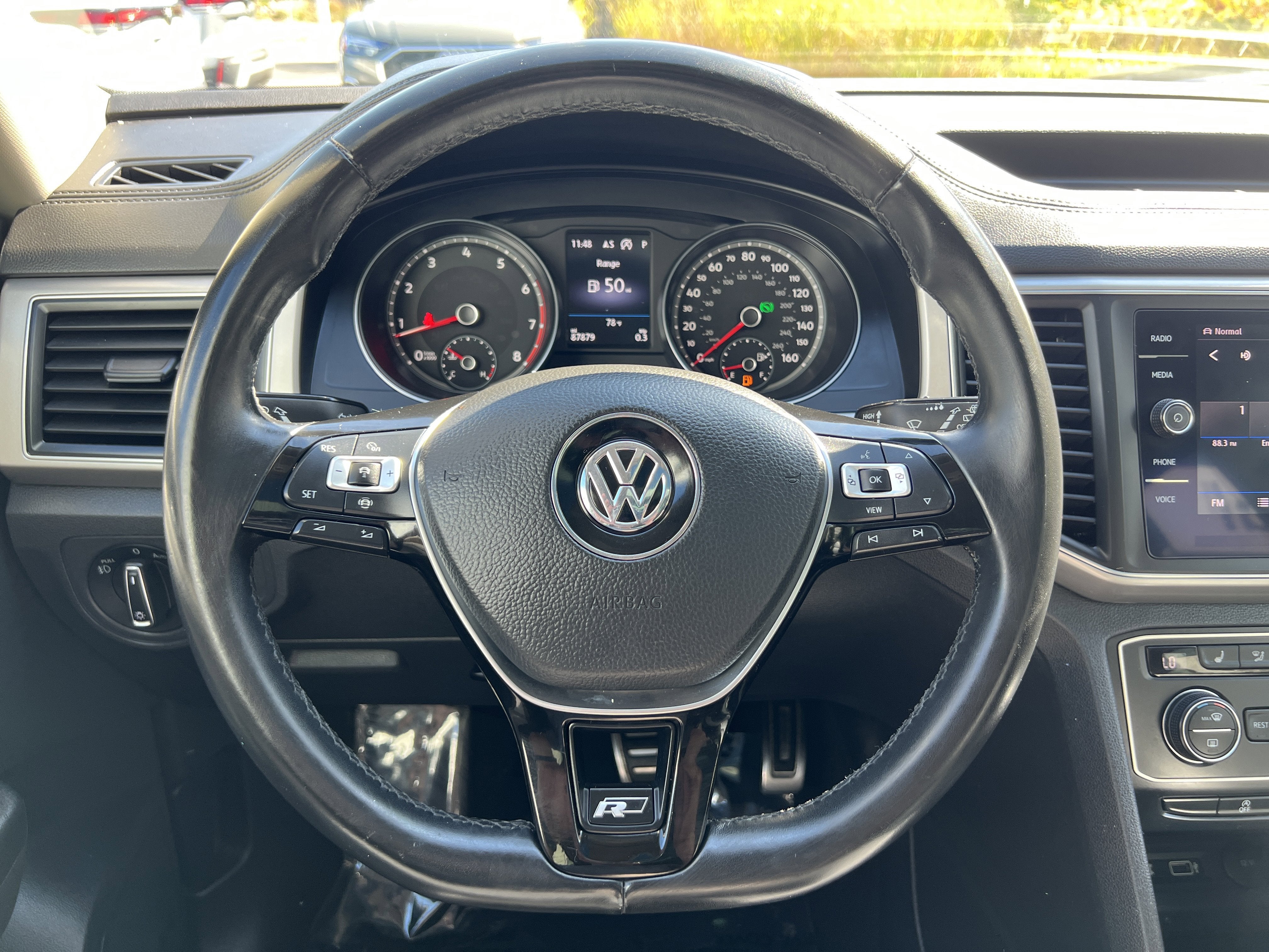 2019 Volkswagen Atlas 3.6L V6 SE w/Technology R-Line