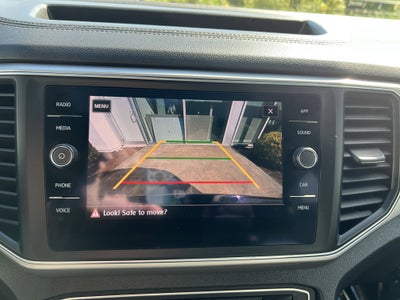 2019 Volkswagen Atlas 3.6L V6 SE w/Technology R-Line