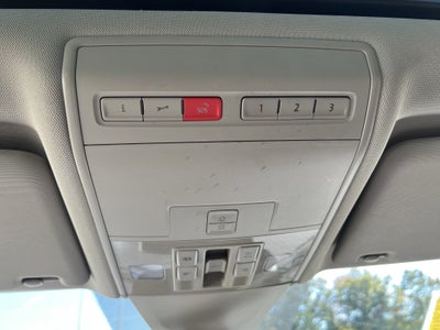 2019 Volkswagen Atlas 3.6L V6 SE w/Technology R-Line