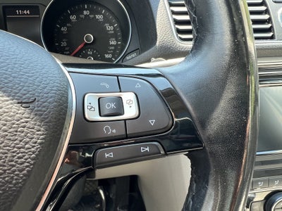 2017 Volkswagen Passat 1.8T SE