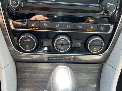 2017 Volkswagen Passat 1.8T SE