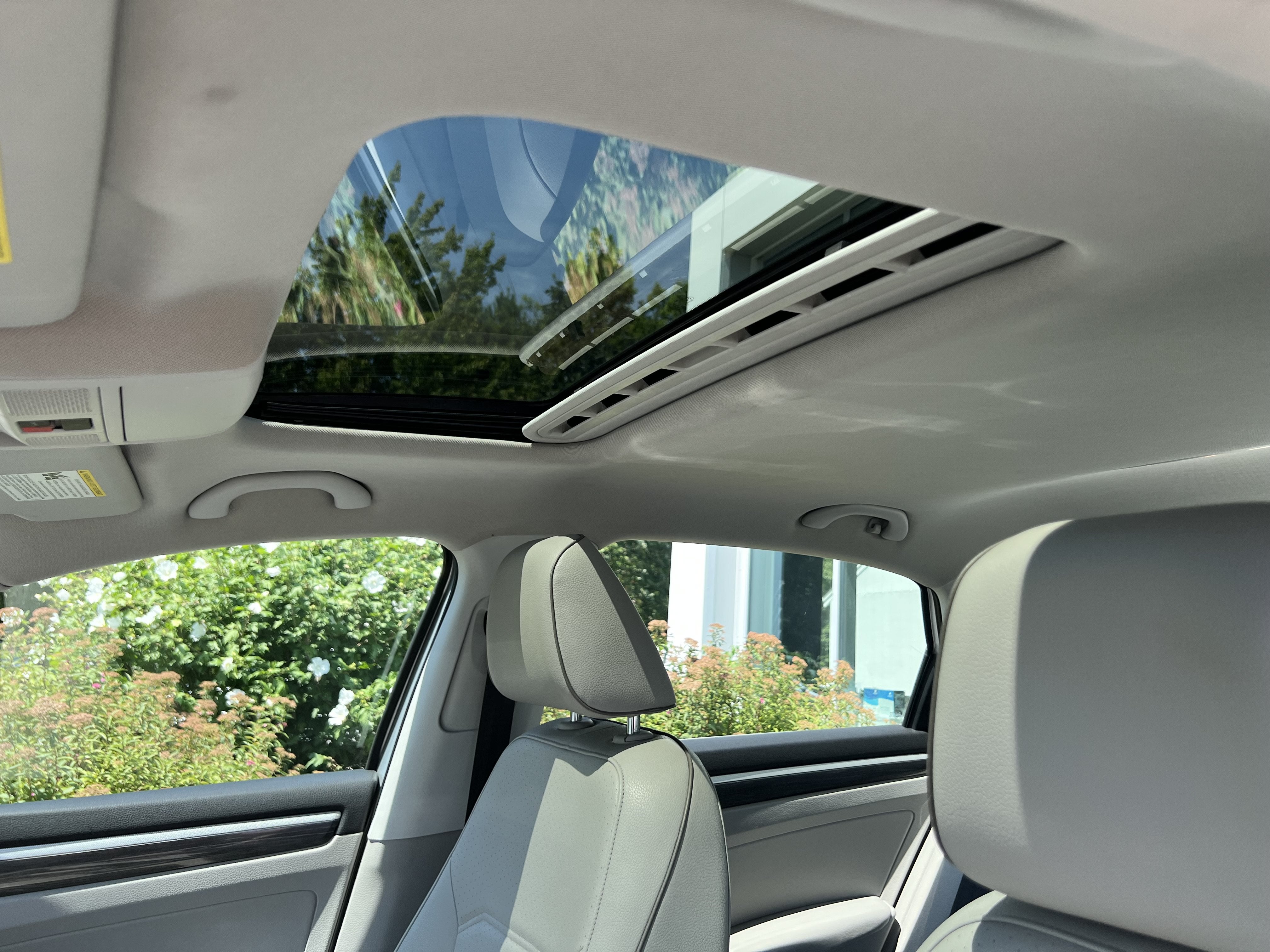 2017 Volkswagen Passat 1.8T SE