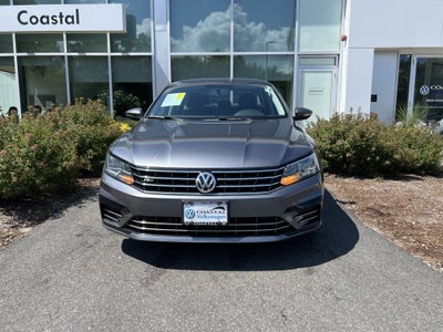 2017 Volkswagen Passat R-Line w/Comfort Pkg