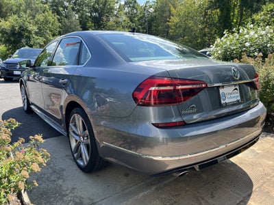 2017 Volkswagen Passat R-Line w/Comfort Pkg