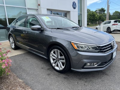 2017 Volkswagen Passat 1.8T SE w/Technology