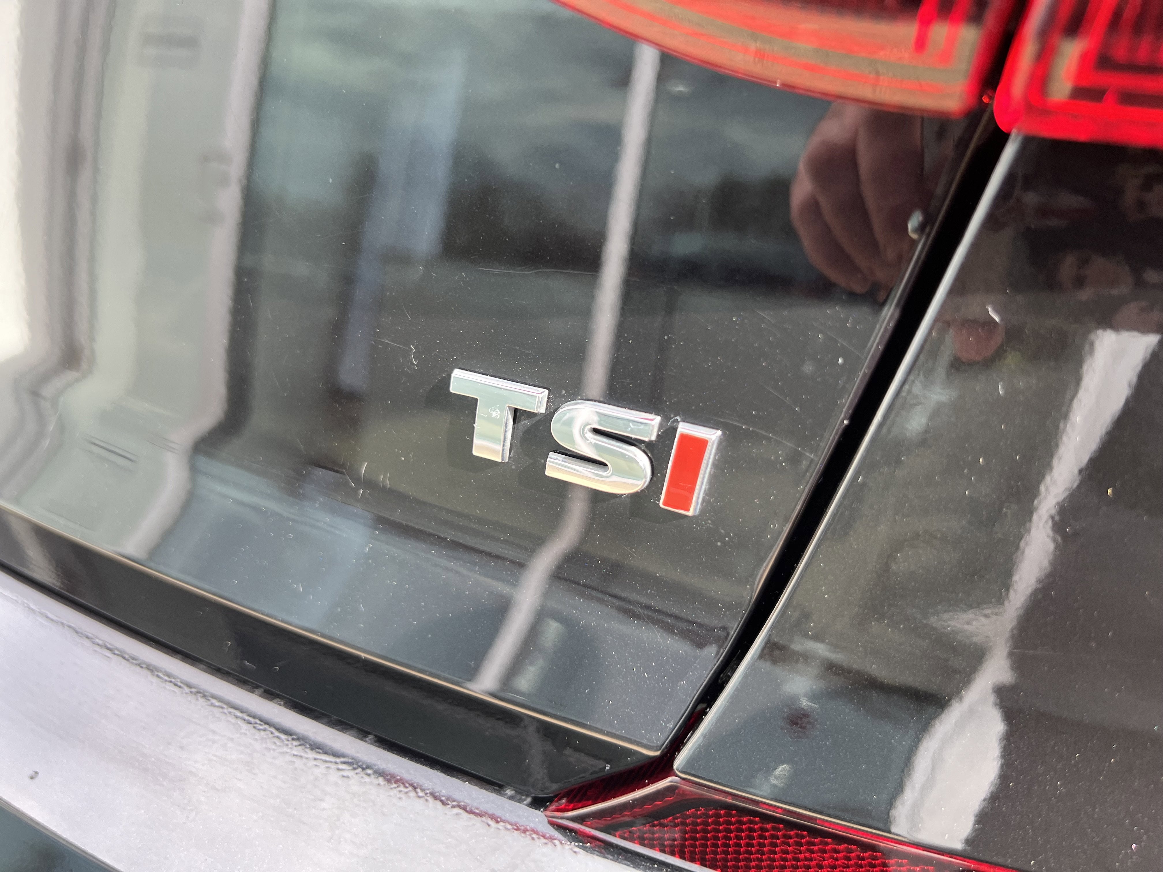 2019 Volkswagen Passat 2.0T Wolfsburg Edition