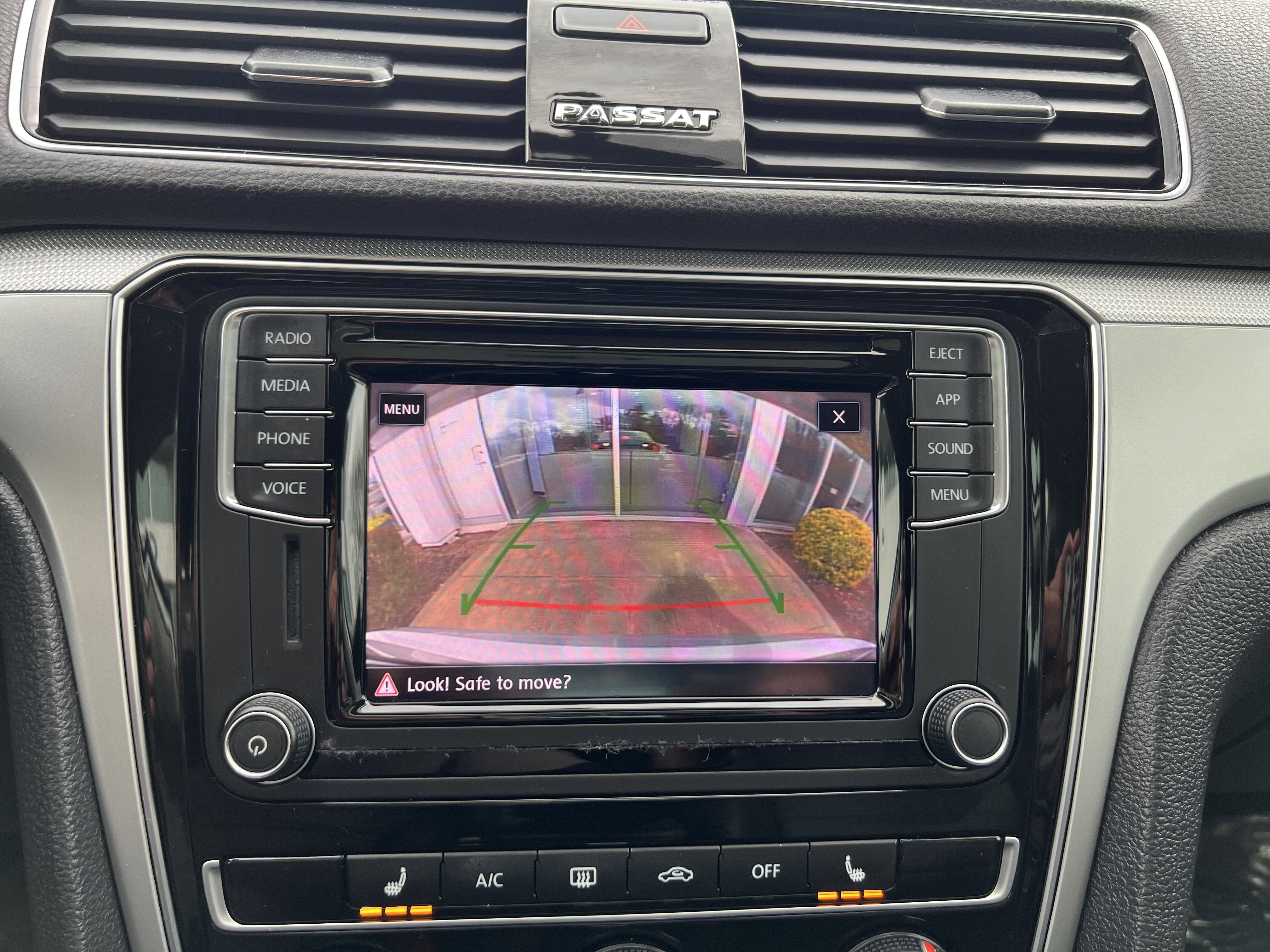 2019 Volkswagen Passat 2.0T Wolfsburg Edition